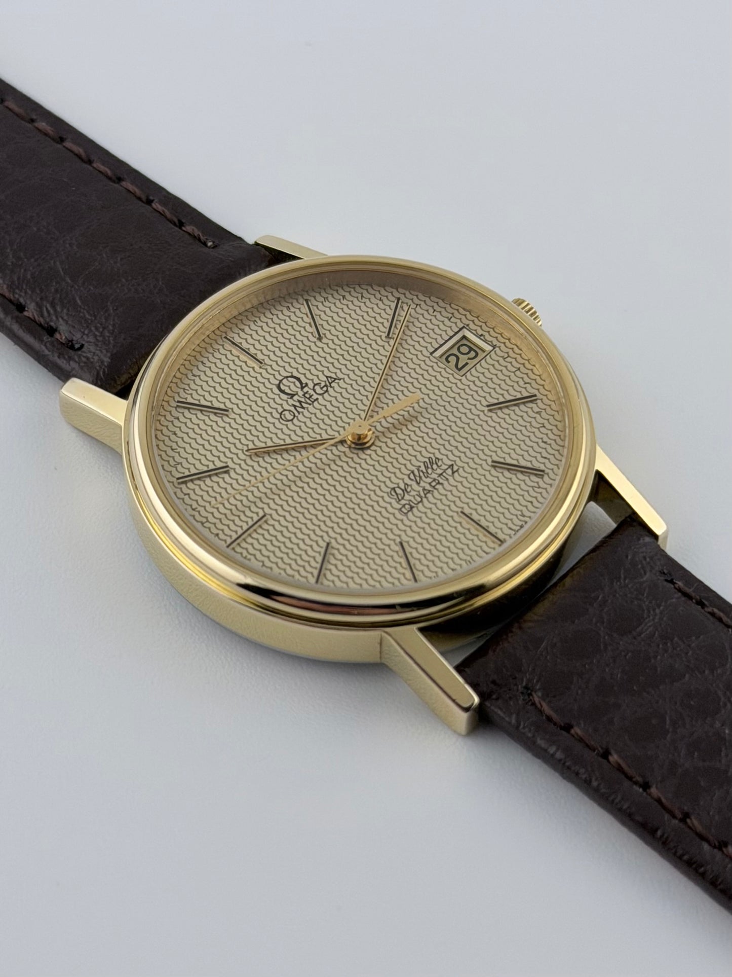 Omega DeVille Quartz Date - 192.0056 - Patterned Dial