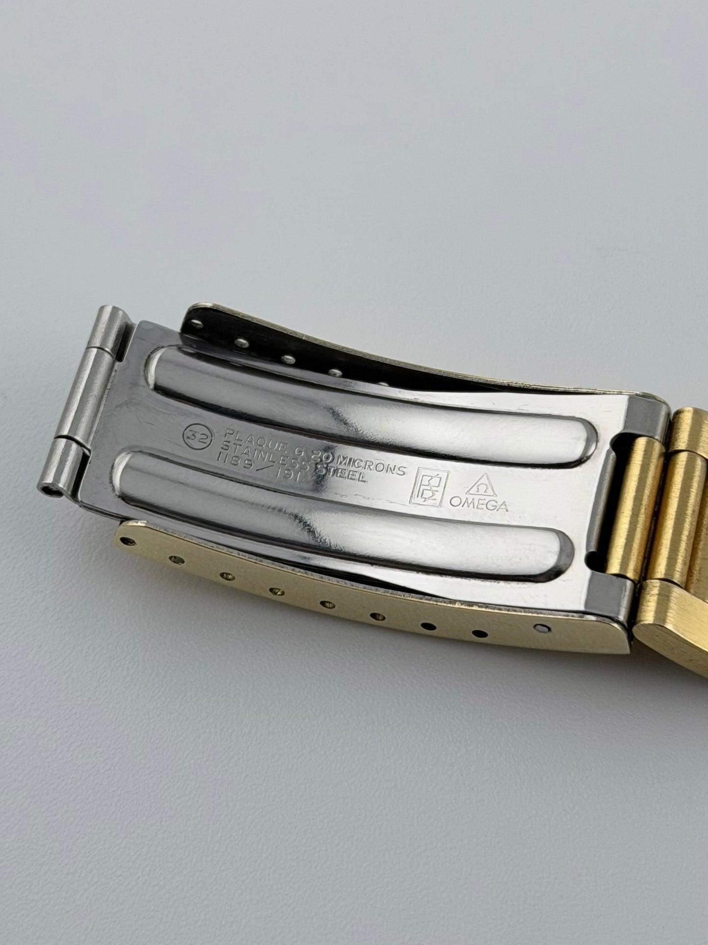 Omega Geneve Day-Date 166.0125 - Near Mint Condition!