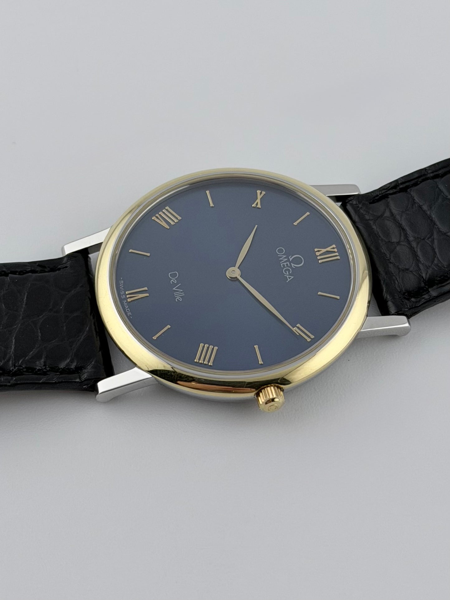 Omega DeVille Quartz - 195.2378 - Blue Sunburst Dial - Original Strap and Buckle