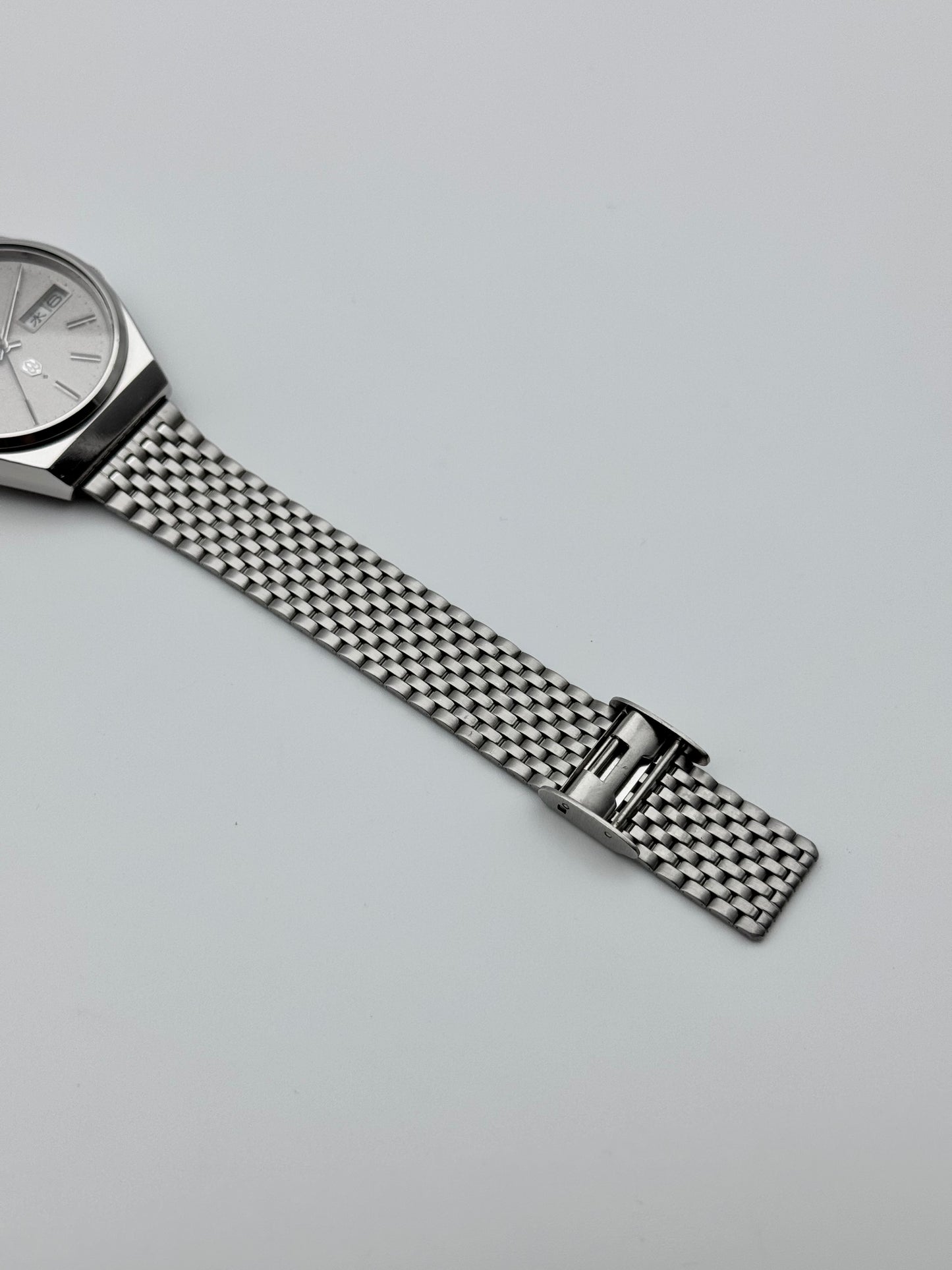 Seiko QZ Quartz JDM - 0923-8040 - Rare Frosted Dial