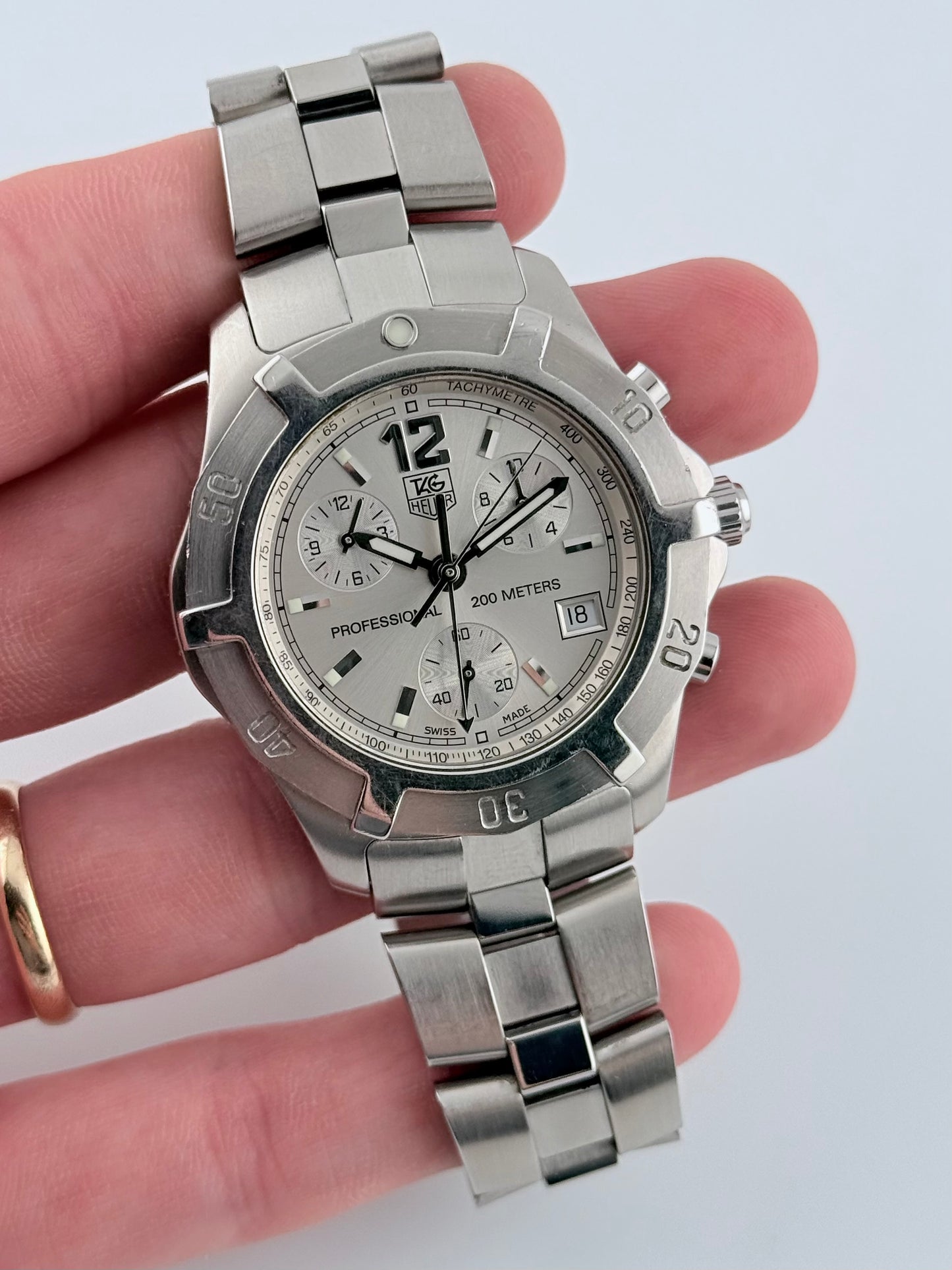 Tag Heuer Professional 200m Chronograph - CN1111
