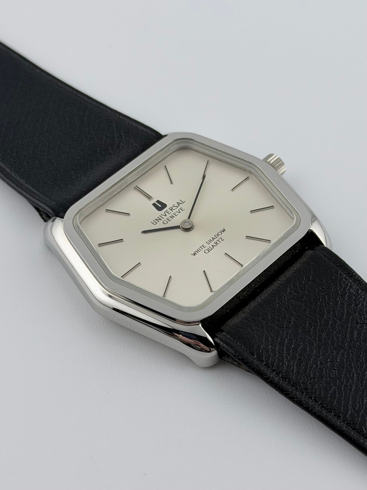 Universal Geneve White Shadow Quartz - 874.101 - RARE - New Old Stock