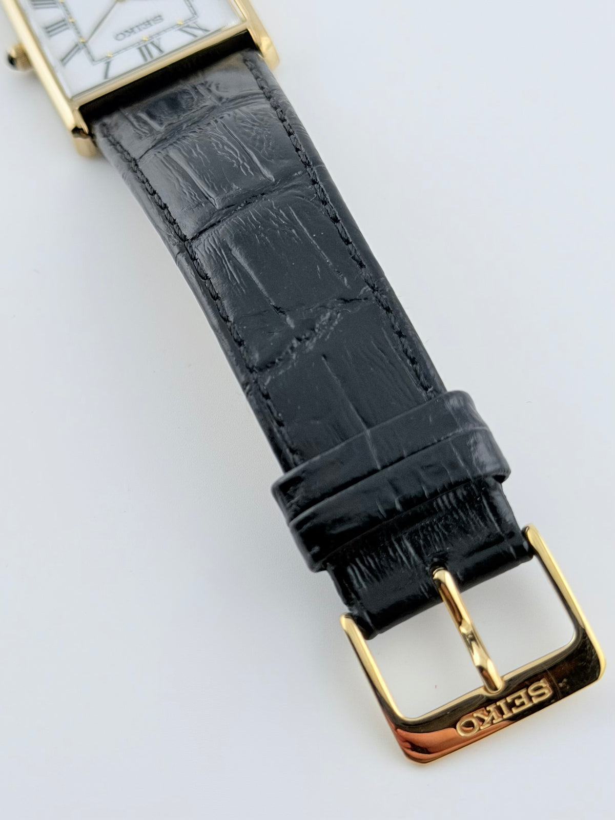 Seiko Tank Quartz Solar Near Mint! V115-0BC0 - Original Strap and Buckle