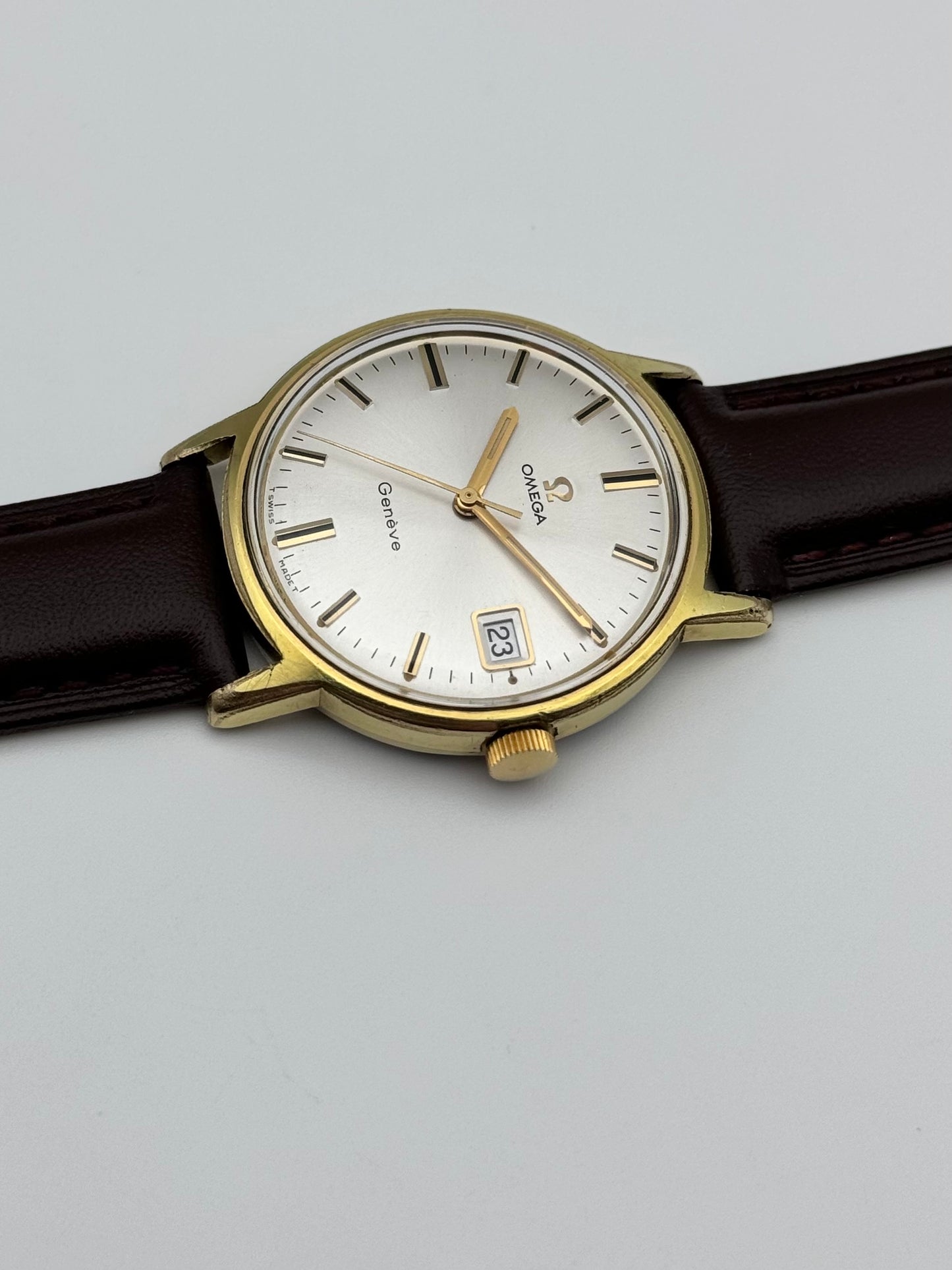 Omega Geneve Manual Wind Date - 136.070