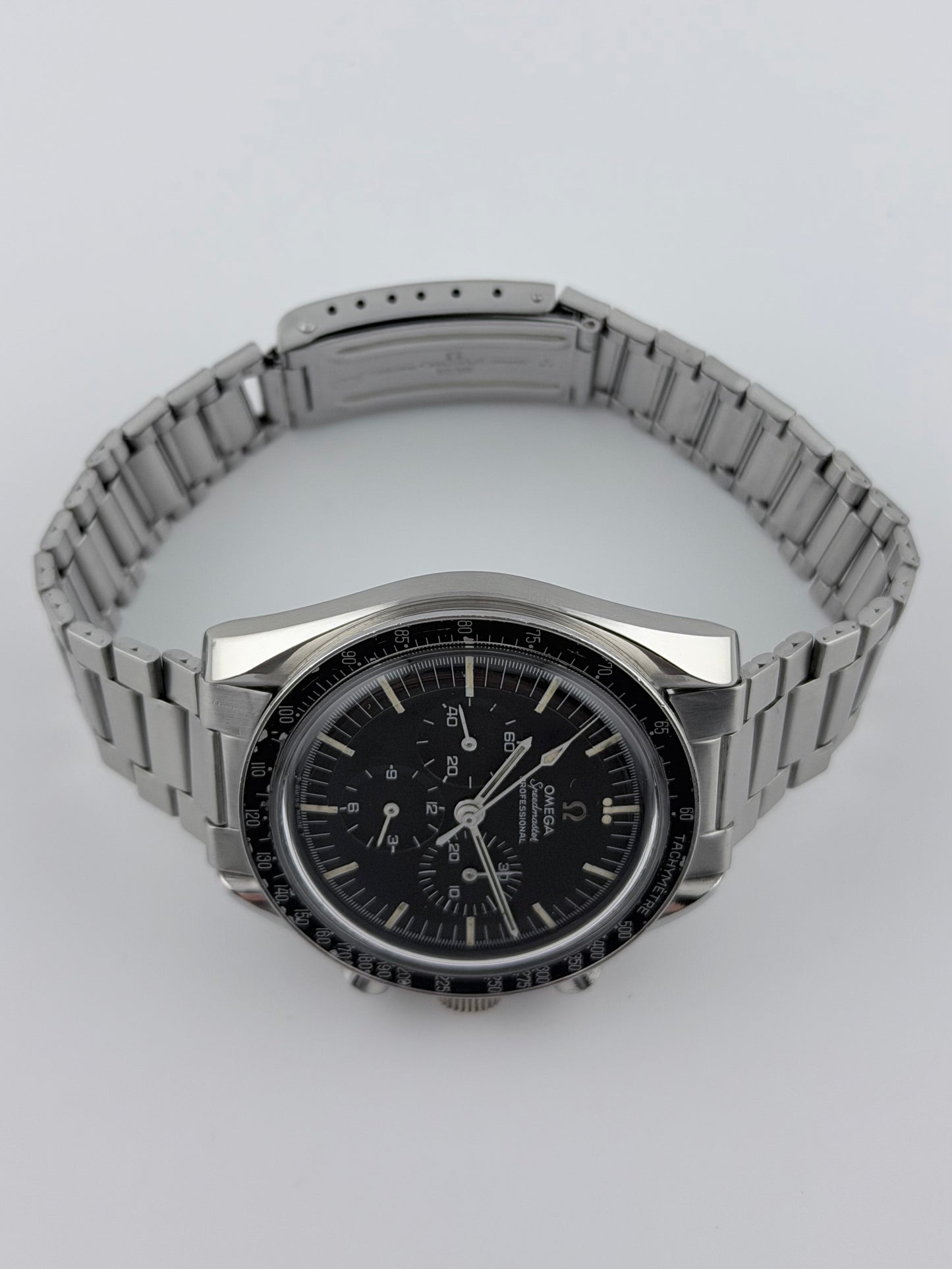 Omega Speedmaster 105.012-66 Manual Wind - The watch that went to the moon.