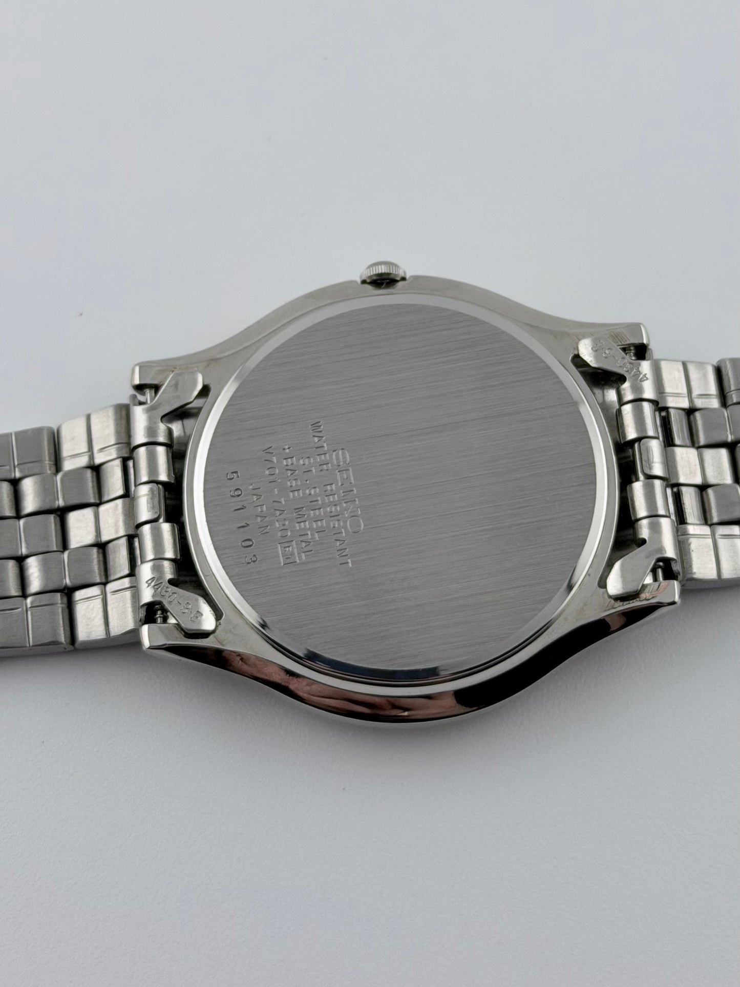 Seiko Galaxy Quartz Dress Watch V701-7A20