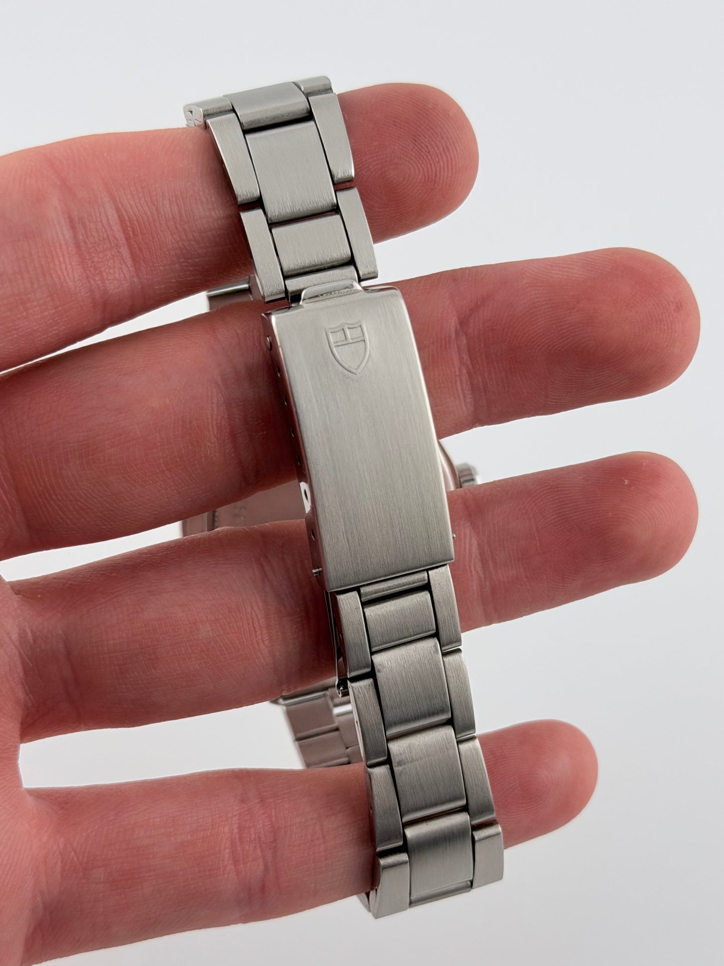 Tudor Oysterdate - Manual Wind - 90120 - Box and Papers!