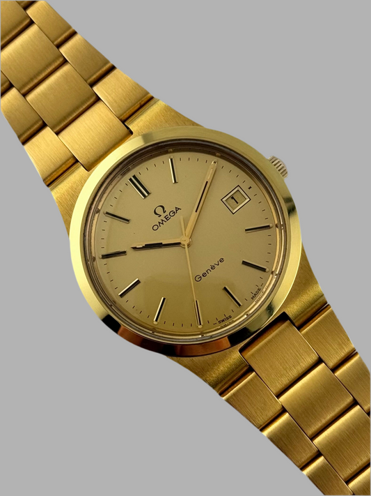 Omega Geneve Manual Wind Date - 136.0103 Near NOS