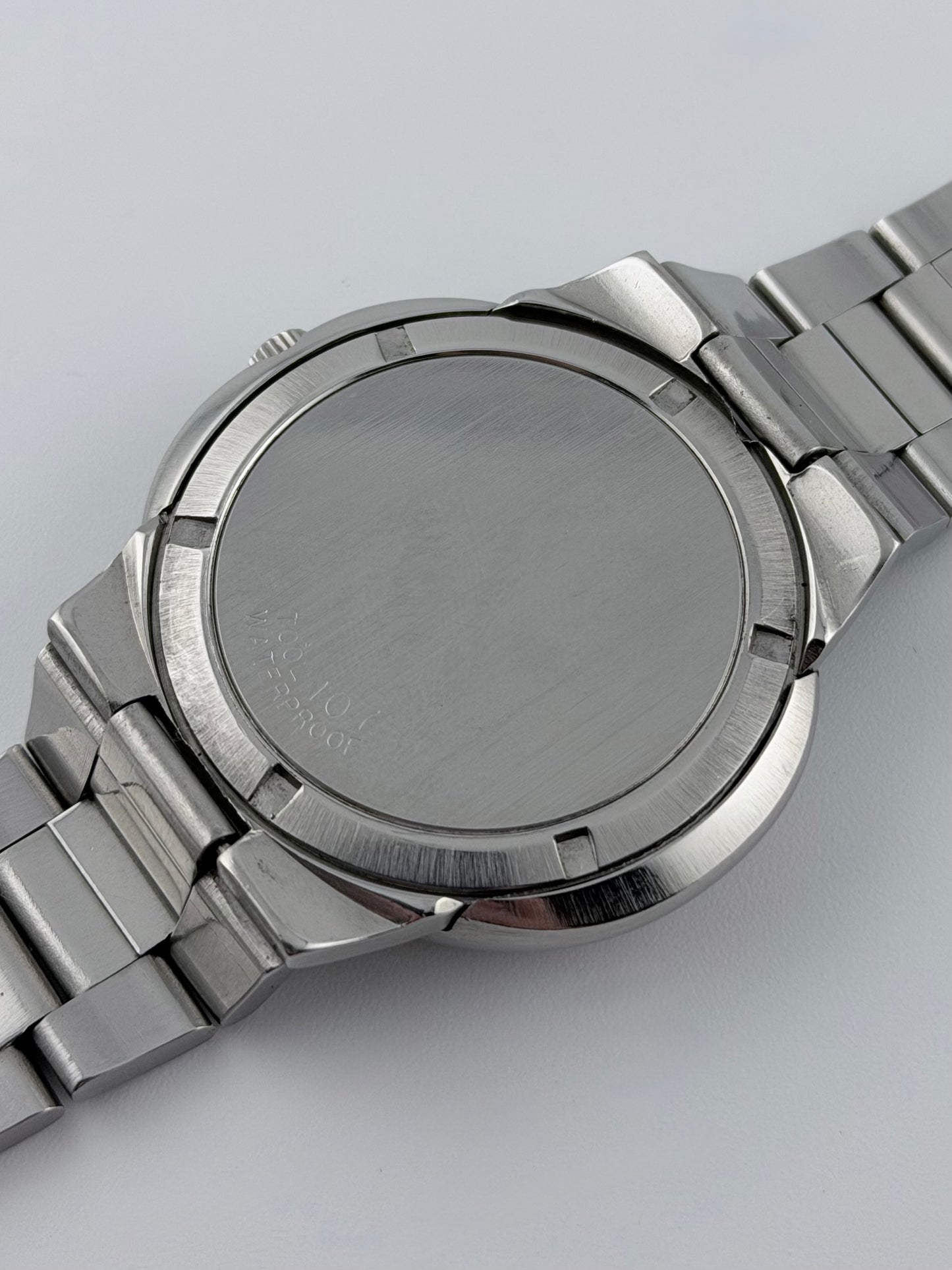 Omega Geneve Dynamic Manual Wind 135.033 - Box and Papers