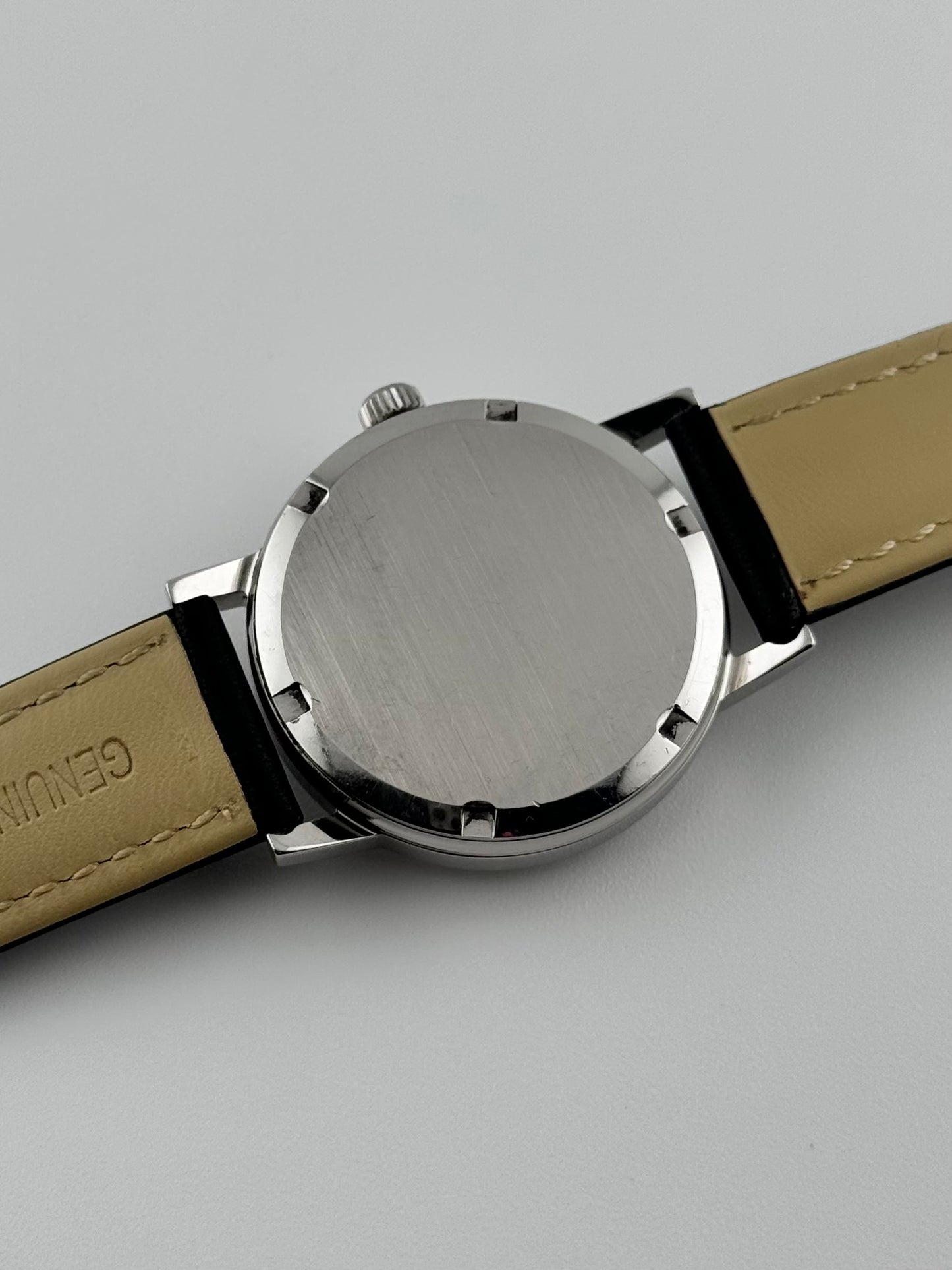Omega Geneve Manual Date - 136.0098