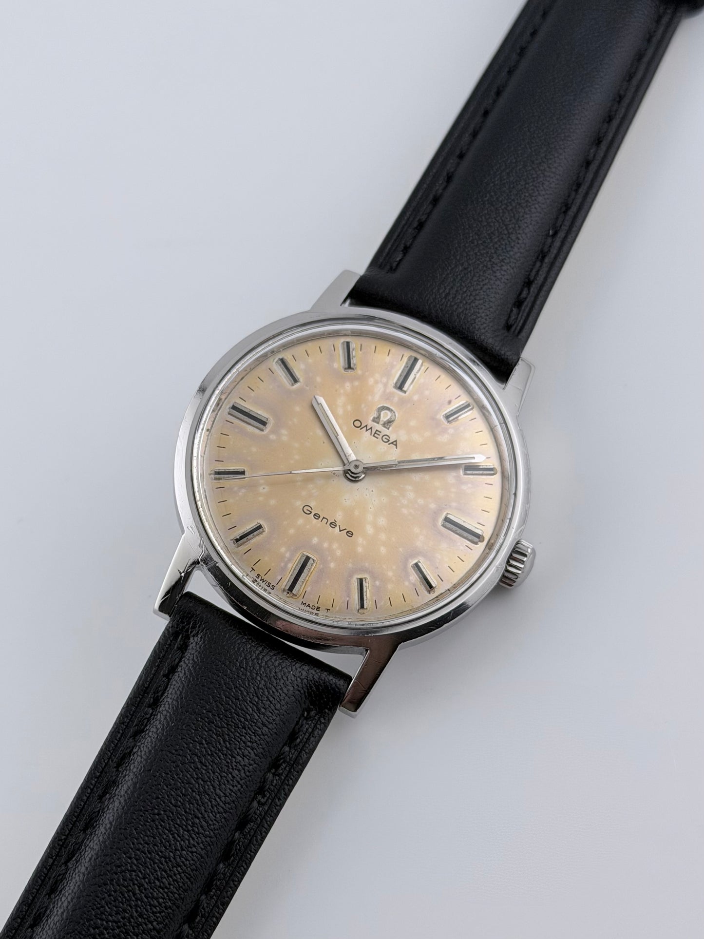 Omega Geneve Manual Wind 135.070 - Patina Dial