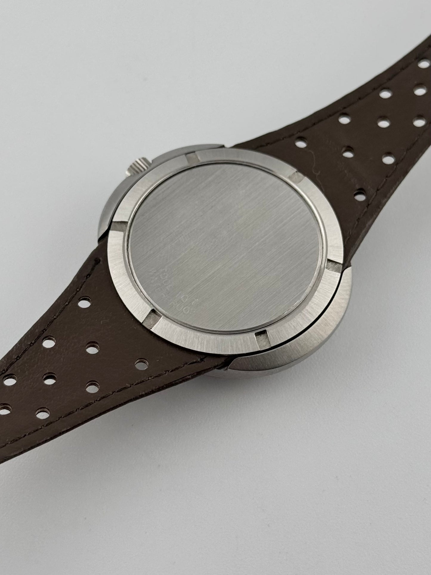 Omega Geneve Dynamic Automatic 166.039 - Near New Old Stock
