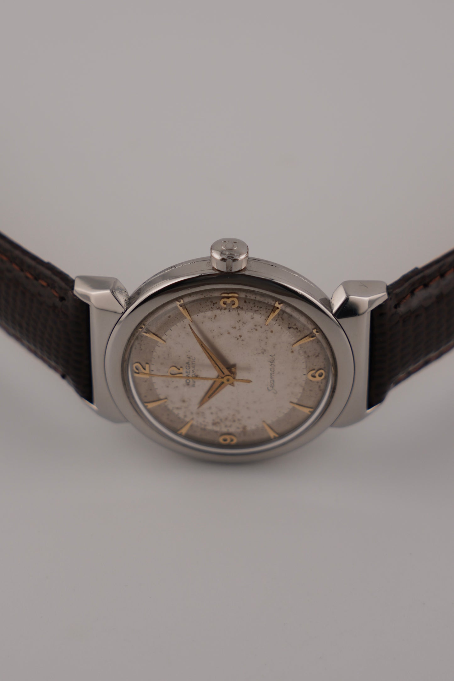 Omega Seamaster 14363 - 1 SC - Hooded/Scarab Lugs