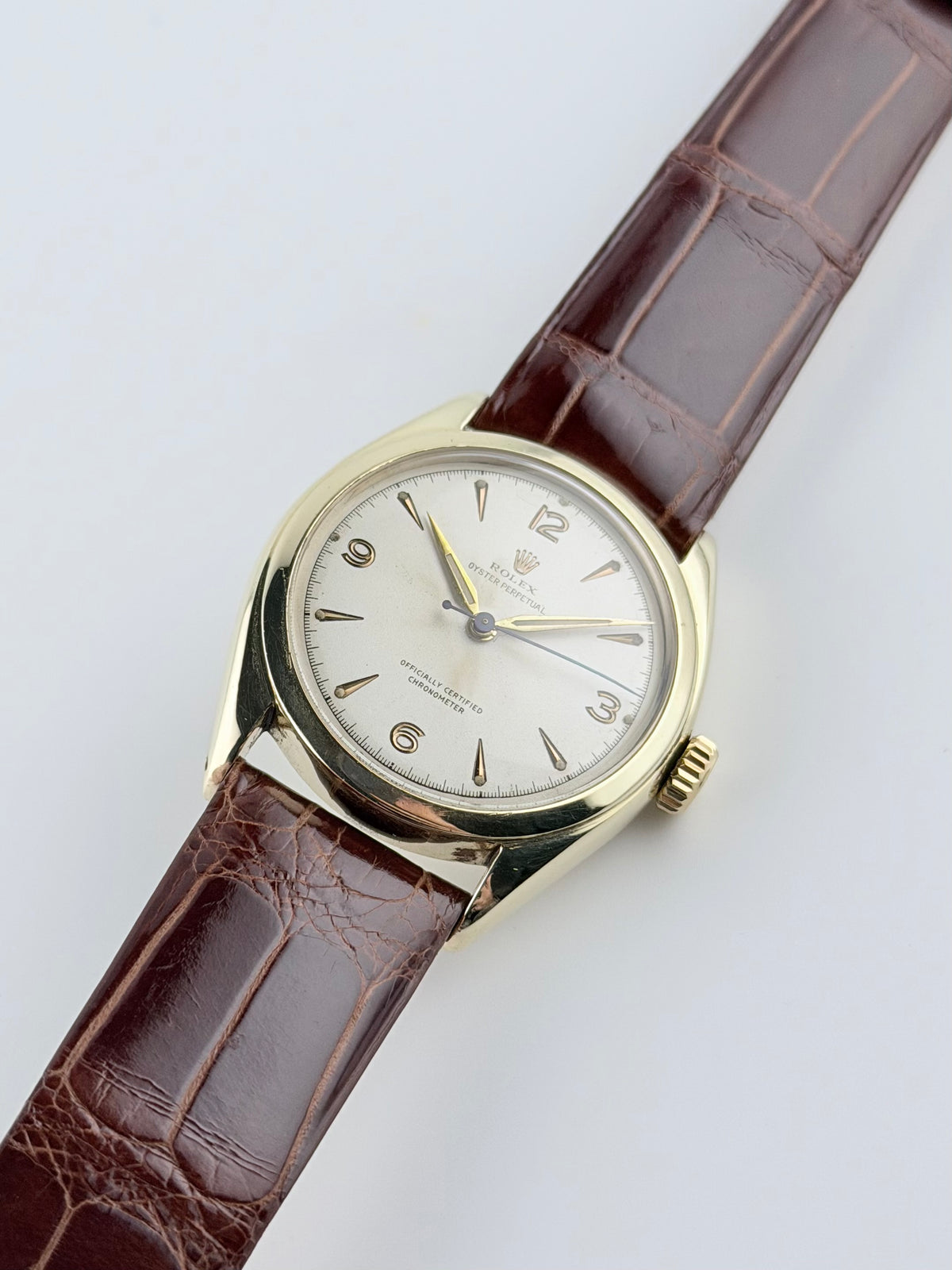 Rolex Oyster Perpetual Automatic Semi-Bubble Back - 6084 - Rare - with Rare Crown