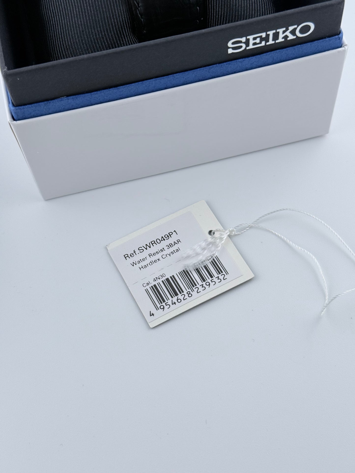 Seiko Tank Quartz - 4N30-00G0 With Box and Hang Tag