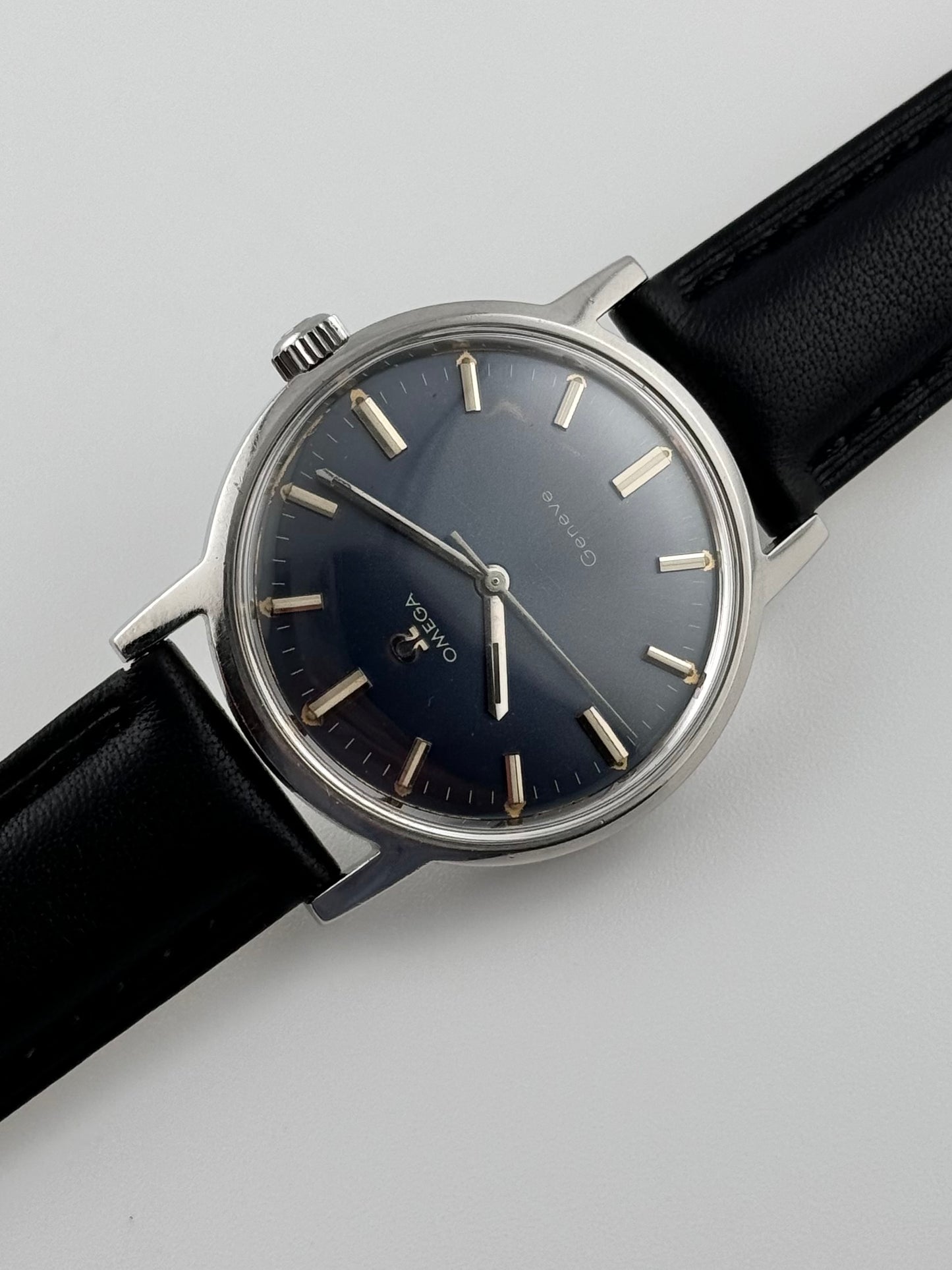 Omega Geneve Manual Wind - 135.070