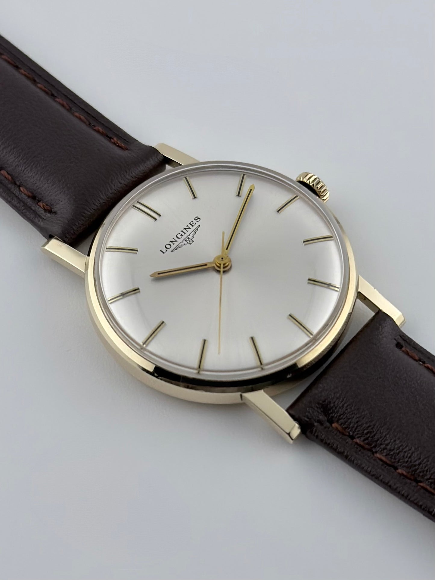 Longines Manual Wind - 9ct Solid Gold - 23040 - Box and Papers