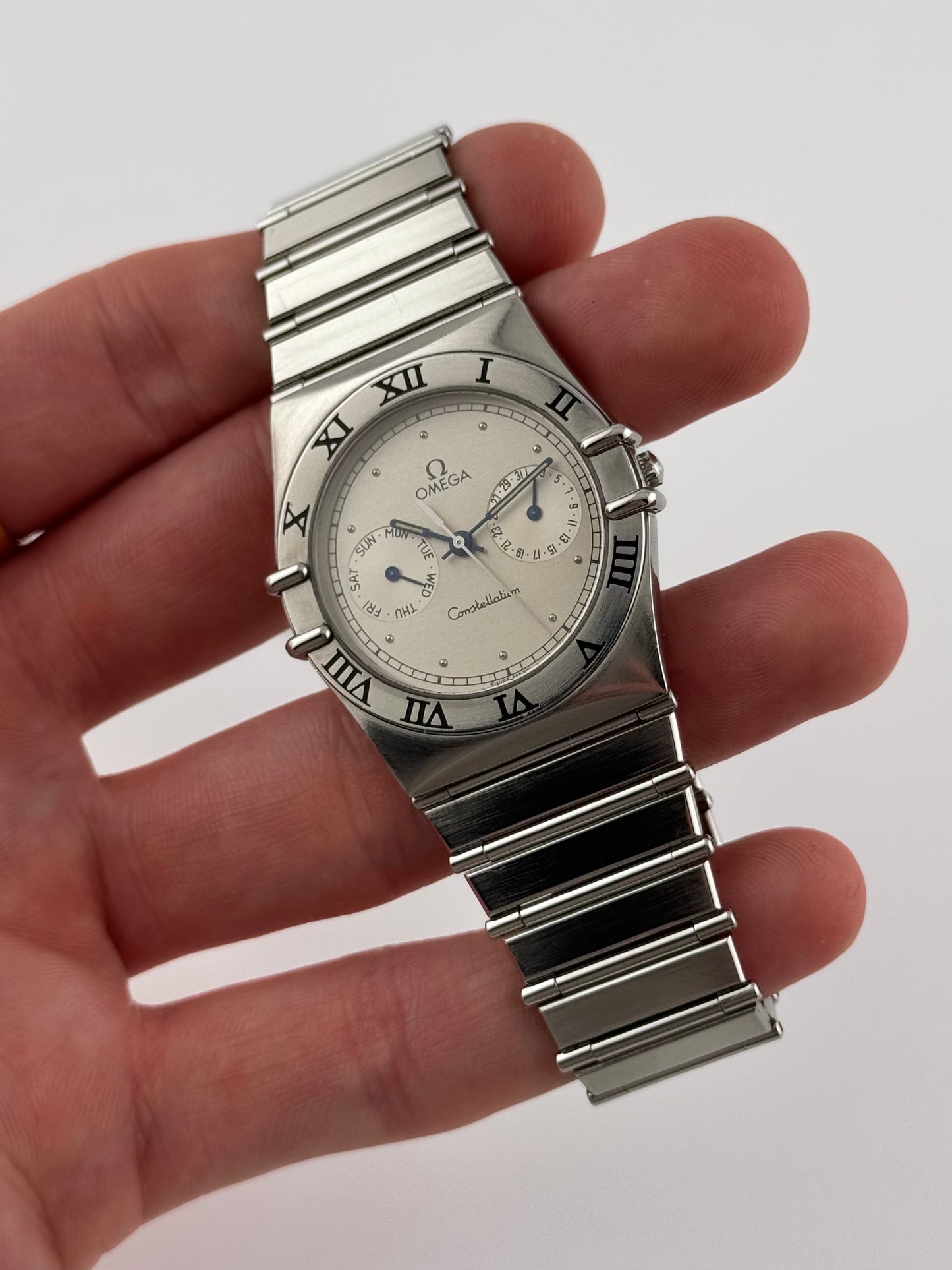 Omega Constellation Quartz Day Date 396.1070