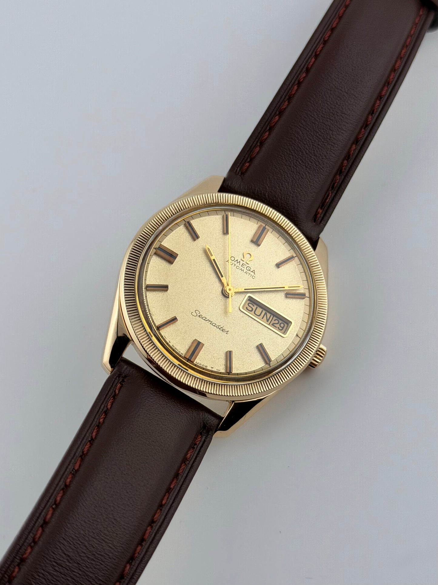 Omega Seamaster Automatic Day-Date 9ct Jumbo 166.0532 - BOX AND PAPERS!