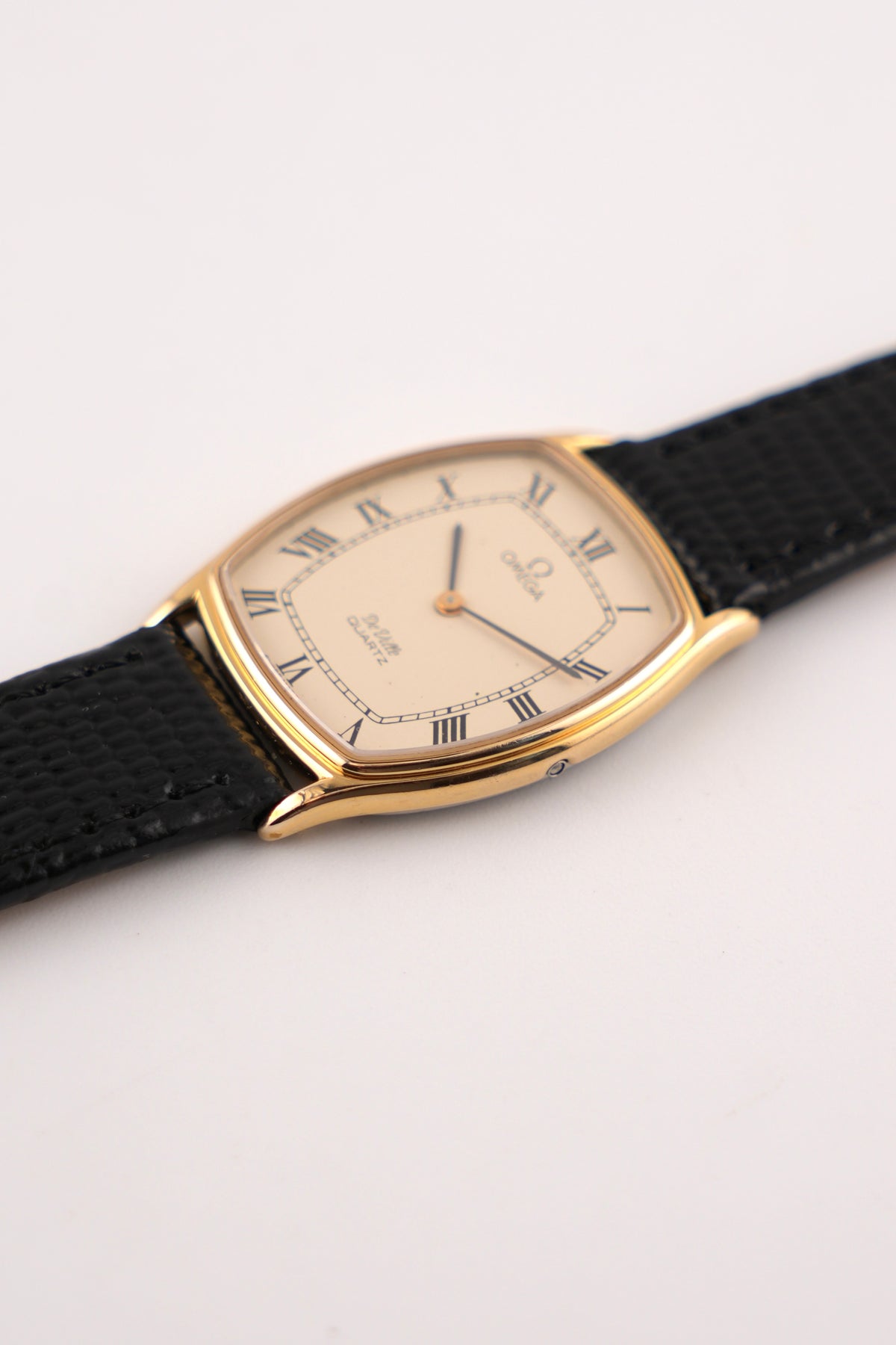 Omega DeVille Tonneau Quartz - 191.0100