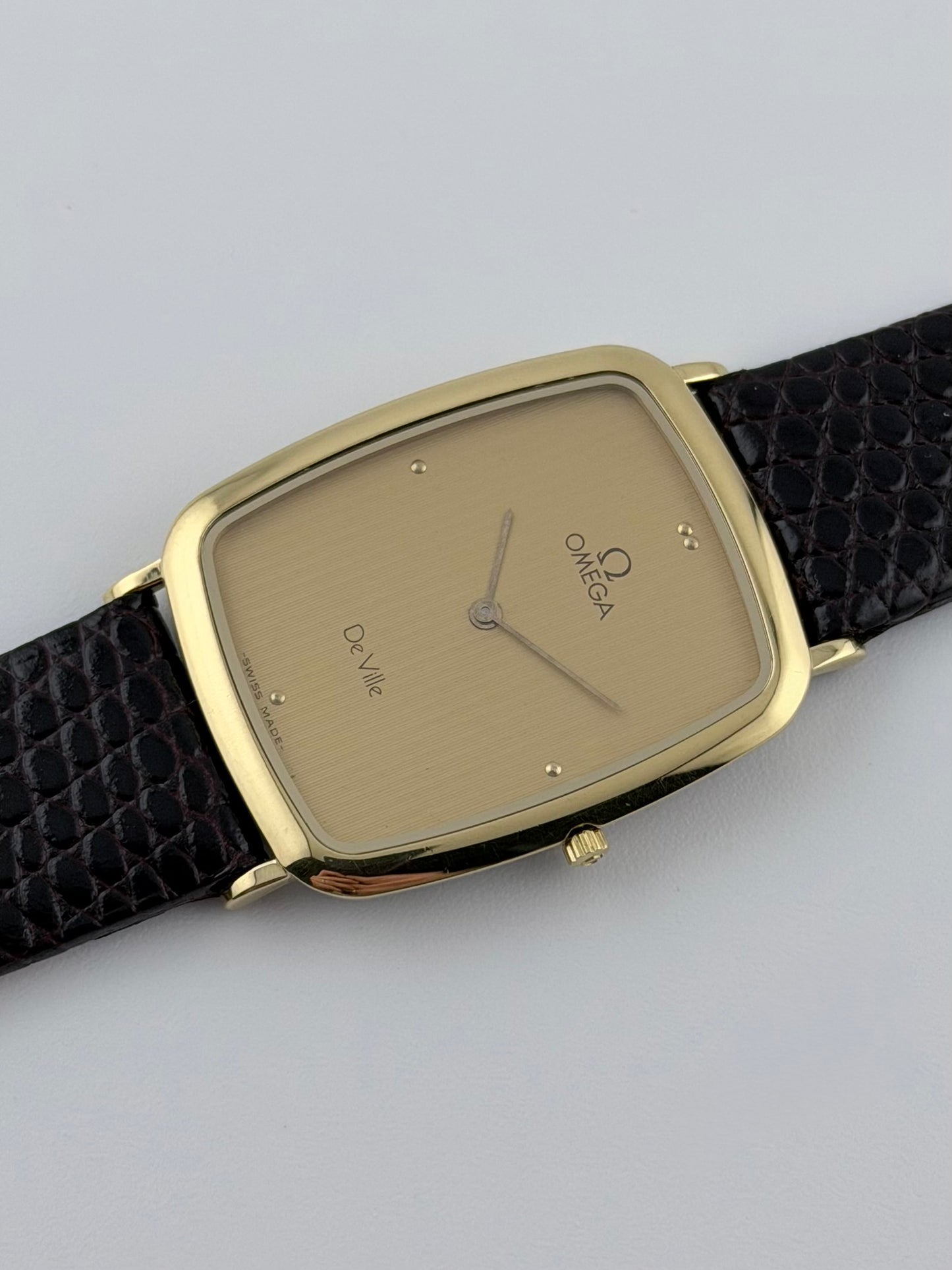 Omega De Ville Tank Quartz 191.0223 - Tapestry Dial