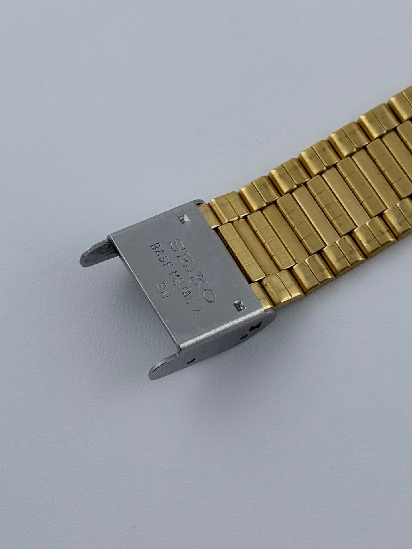 Seiko Tank Quartz 5Y00-5020 with BOX