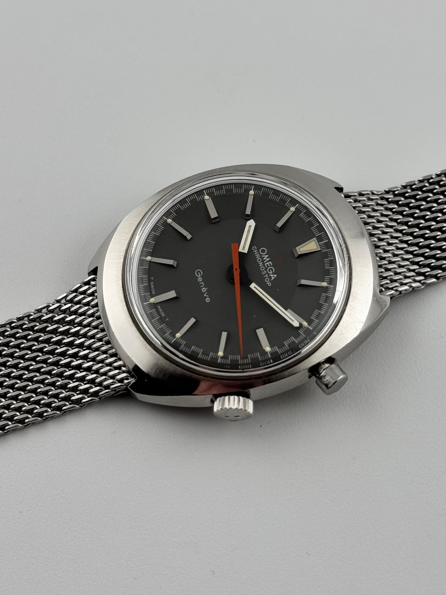 Omega Geneve Chronostop Manual Wind 145.009 - Original Bracelet