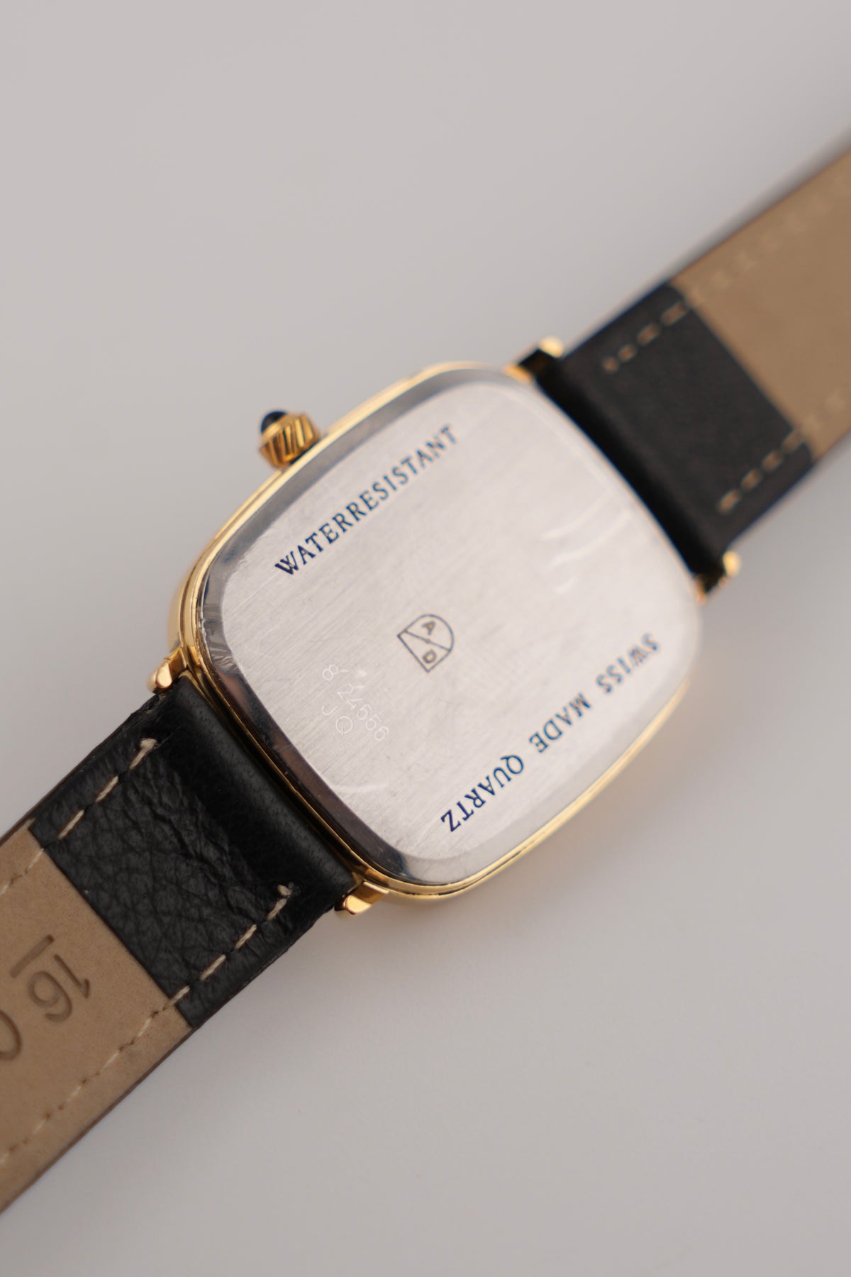 Dunhill Quartz Tank Date Gent’s Dress Watch