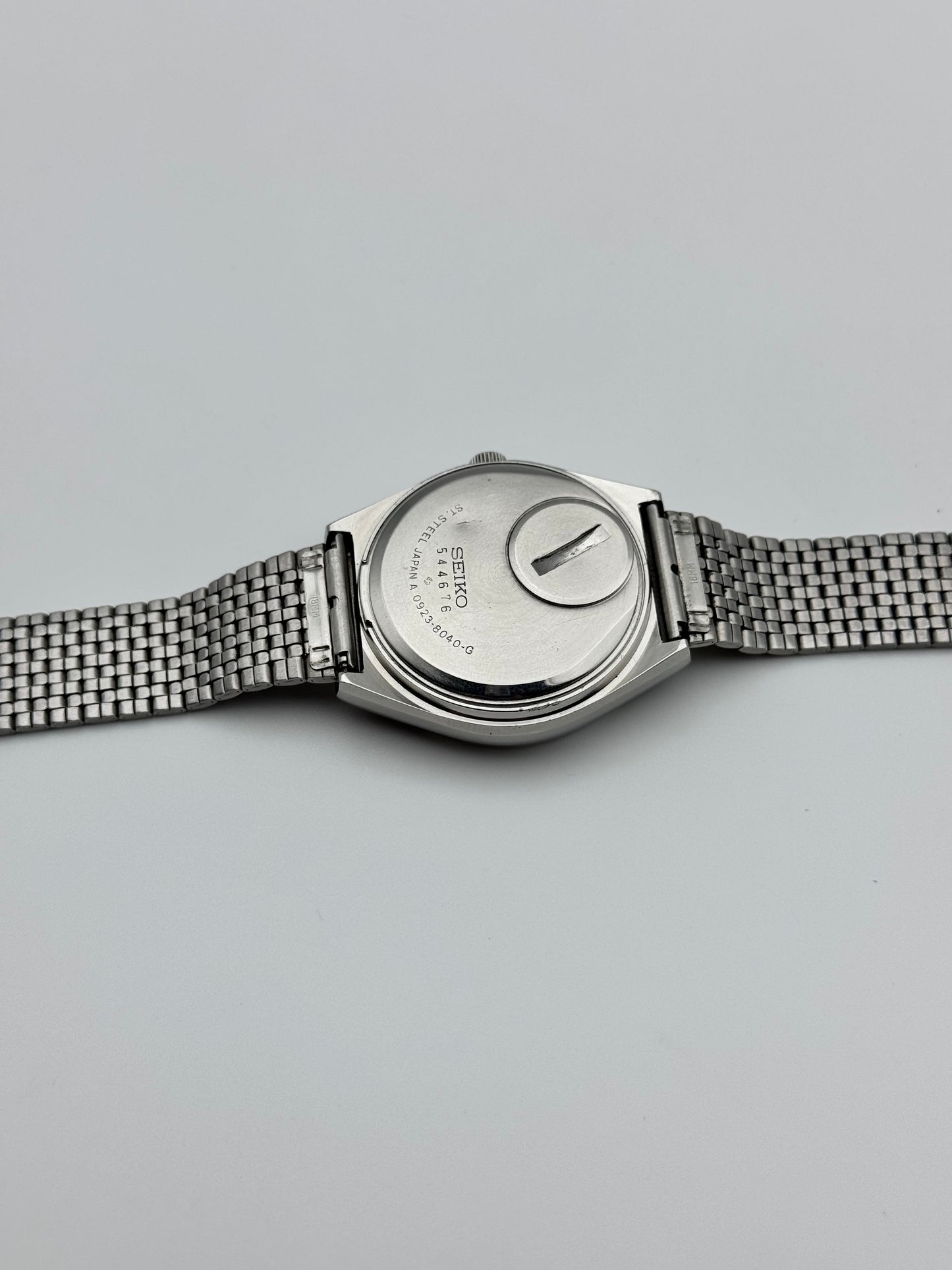 Seiko QZ Quartz JDM - 0923-8040 - Rare Frosted Dial