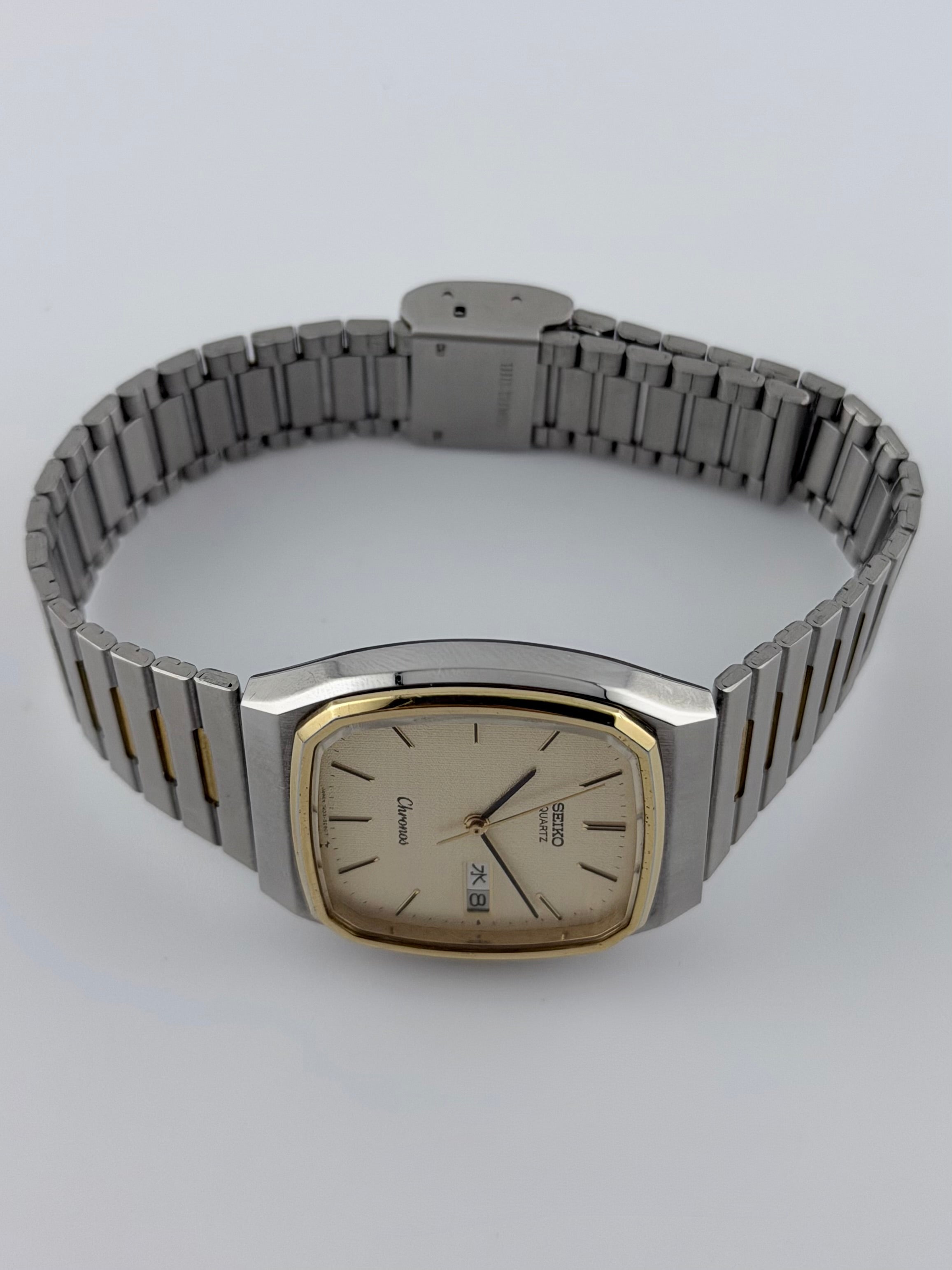 Seiko Chronos Tank Quartz Day-Date - JDM - 7433-5040 – The Wrist