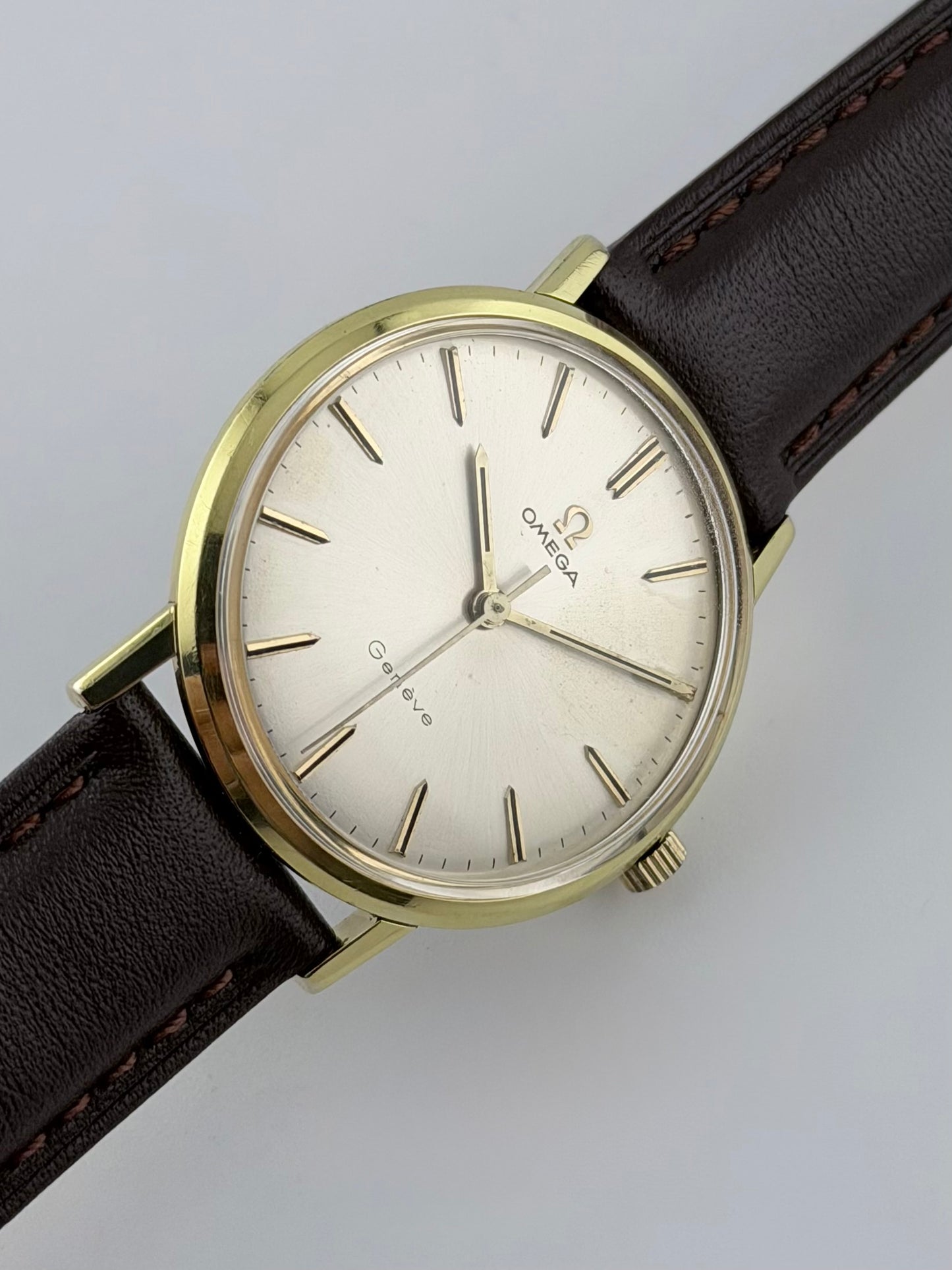 Omega Geneve Manual Wind 131.019 - Complete Set! - Box, Wallet, Papers