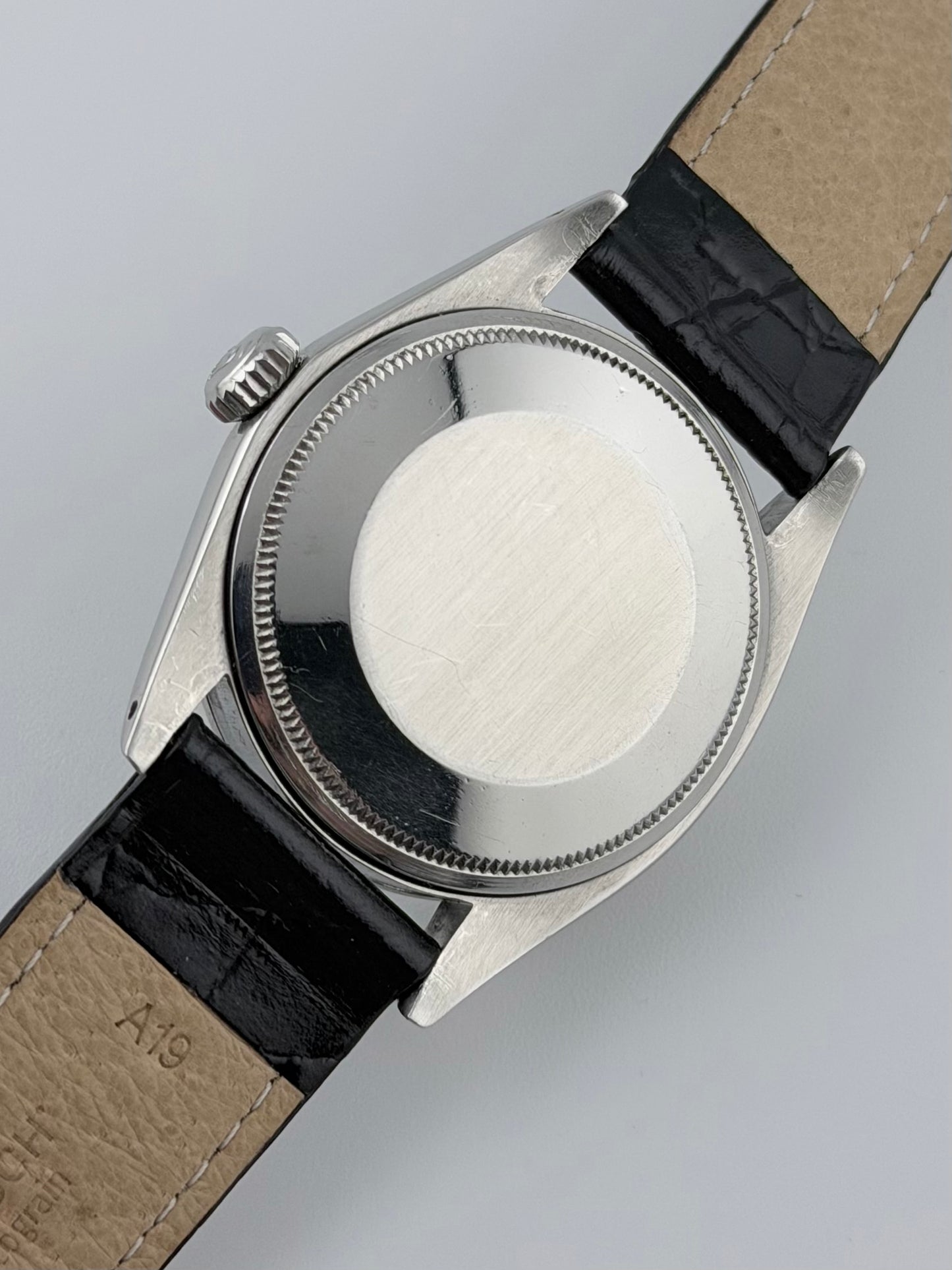 Rolex Oyster Perpetual Date Automatic - 1500 - Rare Shantung Dial