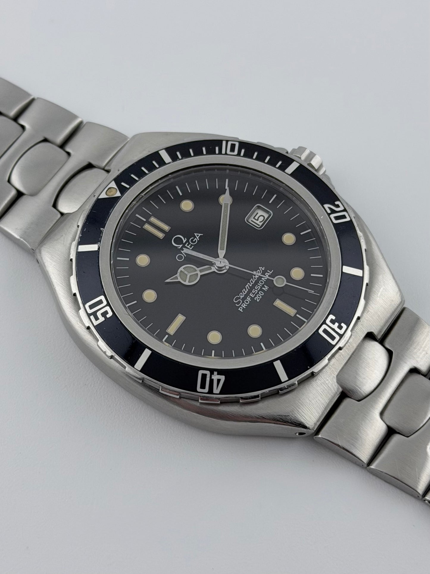 Omega Seamaster Professional 200m Quartz Jumbo Pre Bond - 396.1041