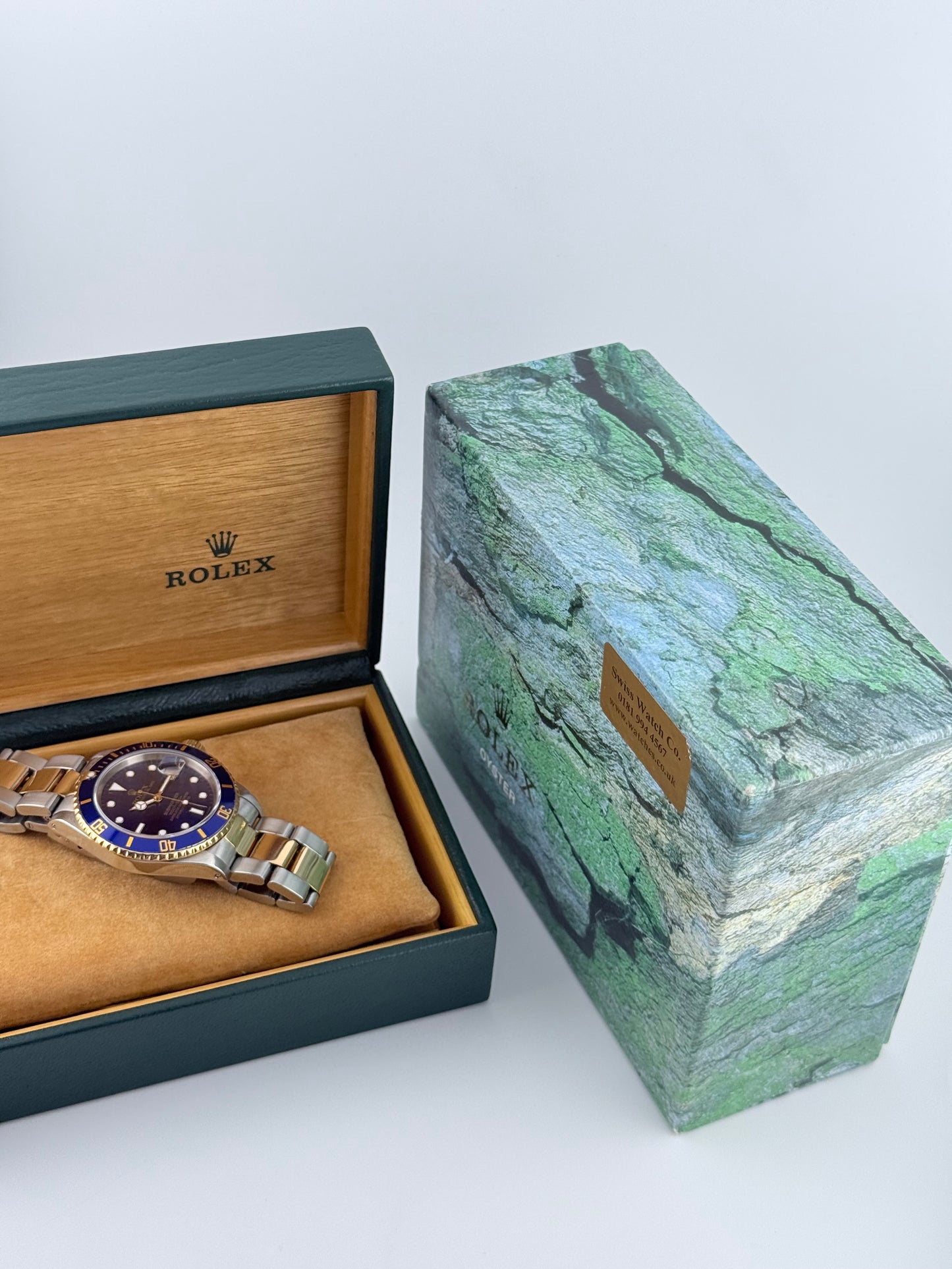 Rolex Oyster Perpetual Submariner Date - 16613 - Original Box