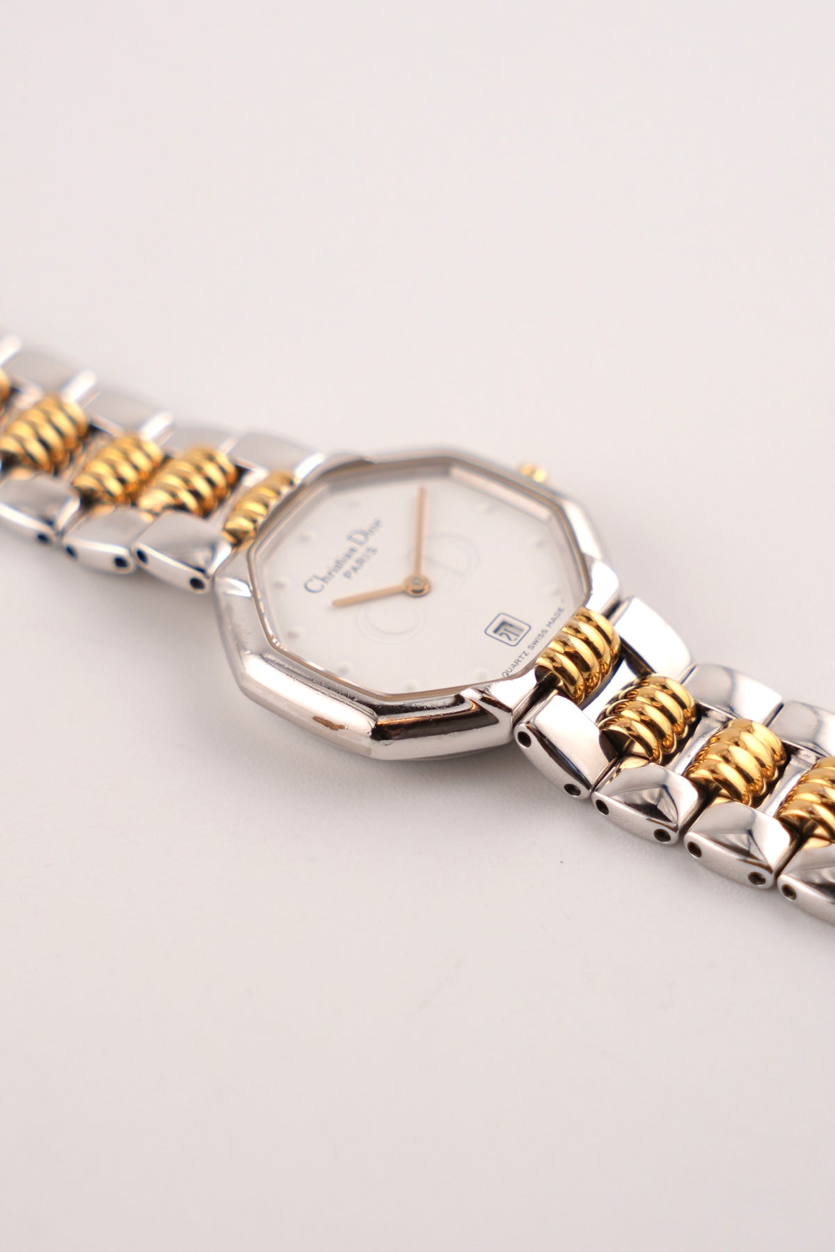 Christian Dior Paris Quartz Date 48.203 - Ladies