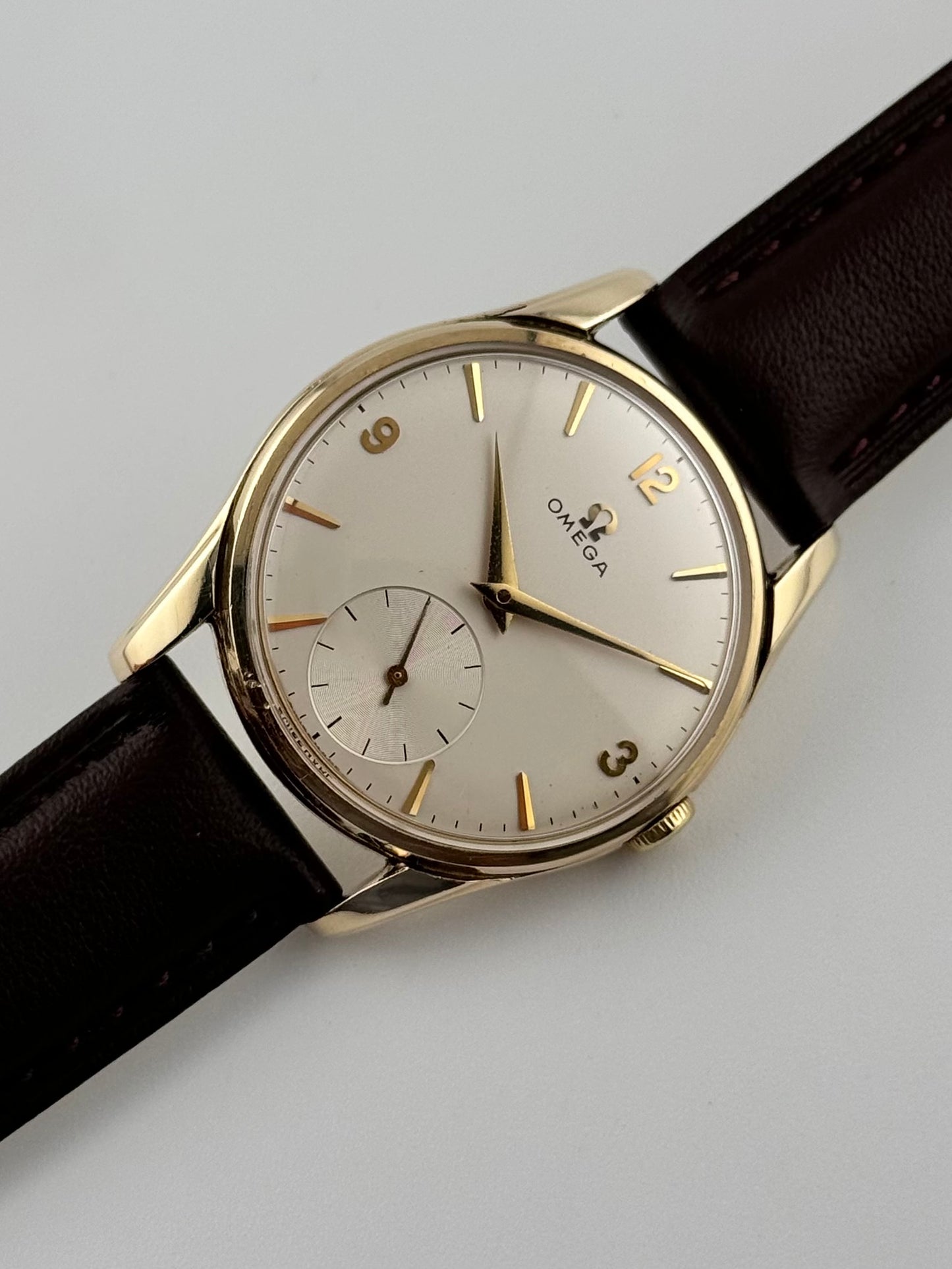 Omega Manual Wind Sub Seconds 9ct Solid Gold - 153.103