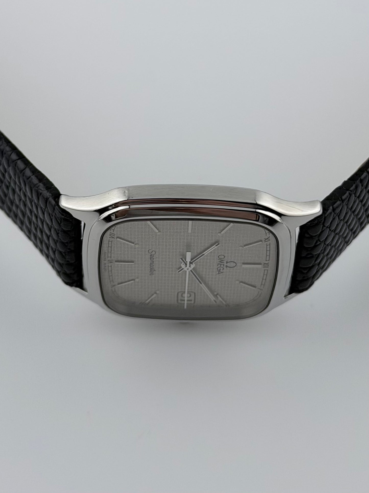 Omega Seamaster Quartz Date - 196.0311 Waffle Stardust Dial