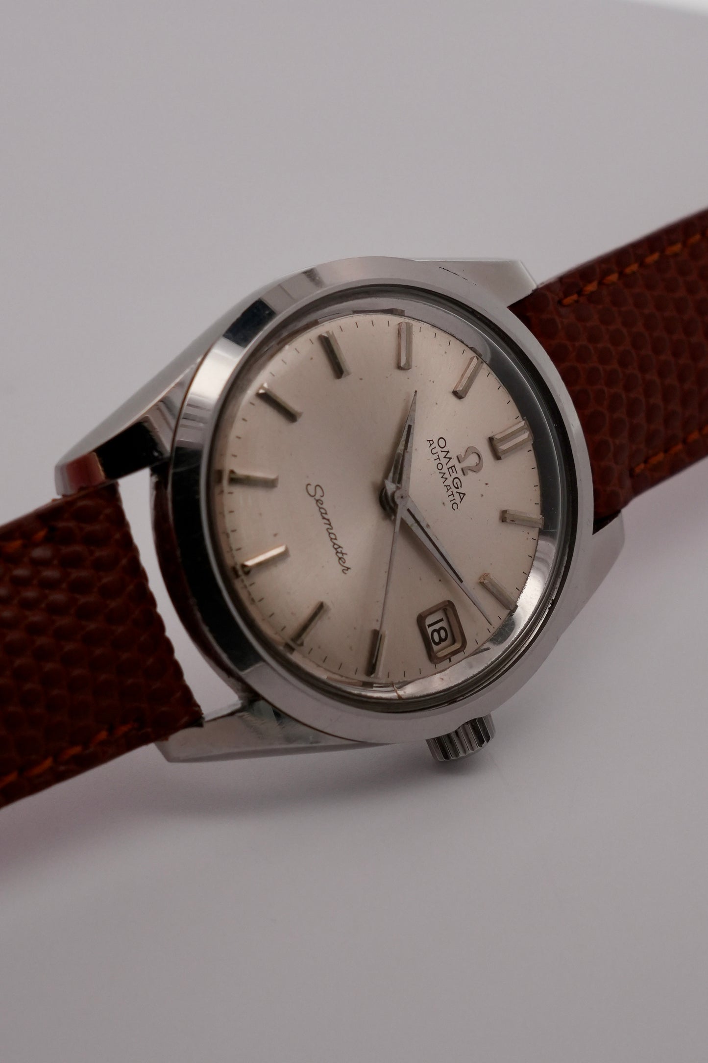 Omega Seamaster Automatic Date - 166.010