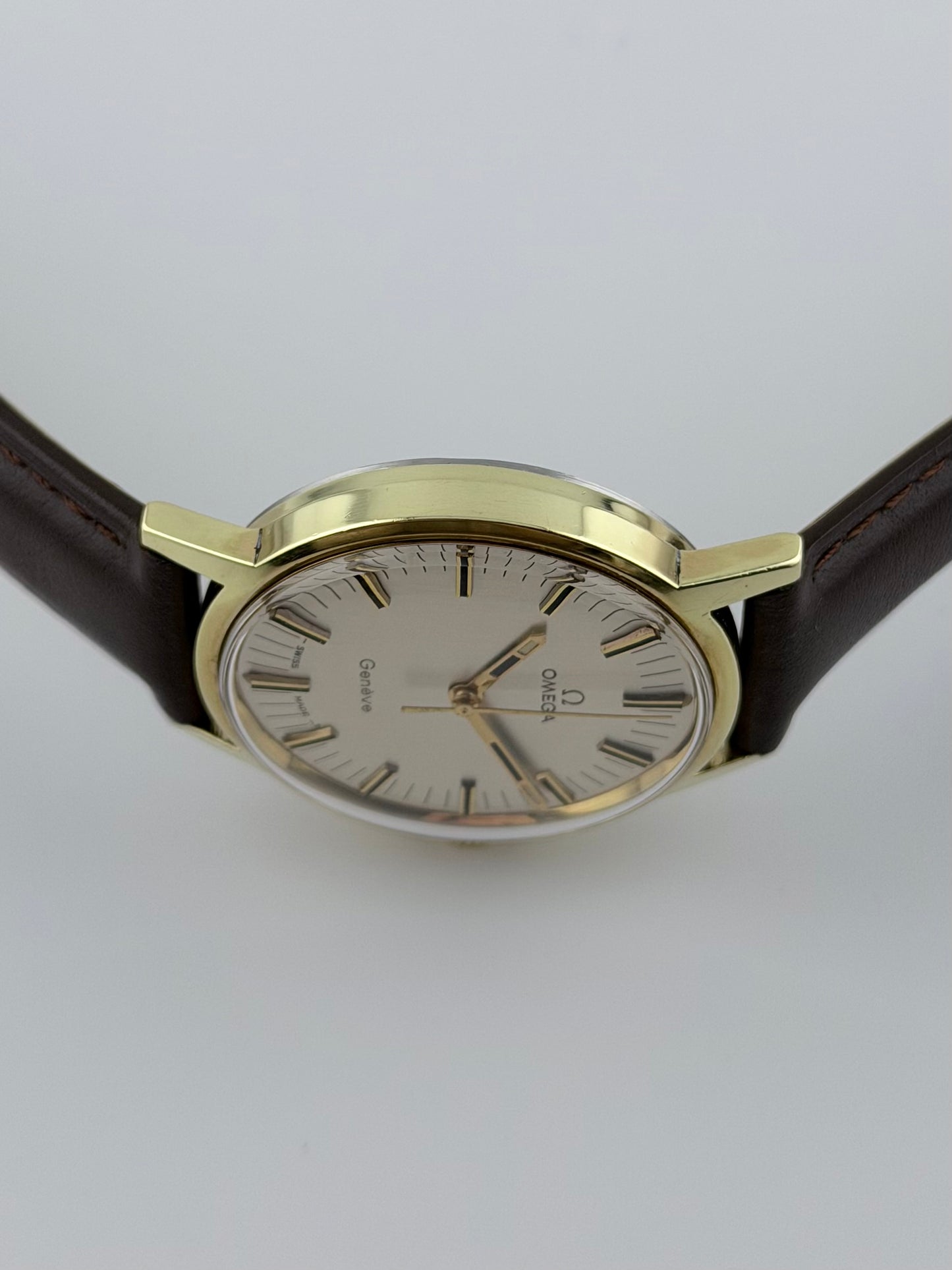 Omega Geneve Manual Wind - 135.070