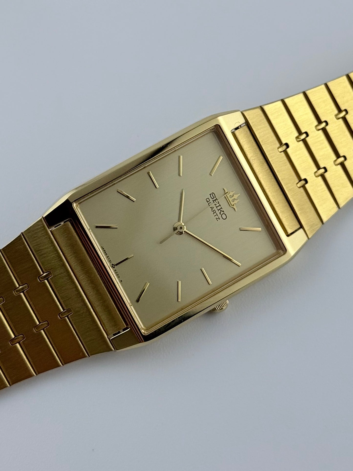 Seiko Tank Quartz 5Y31-5040