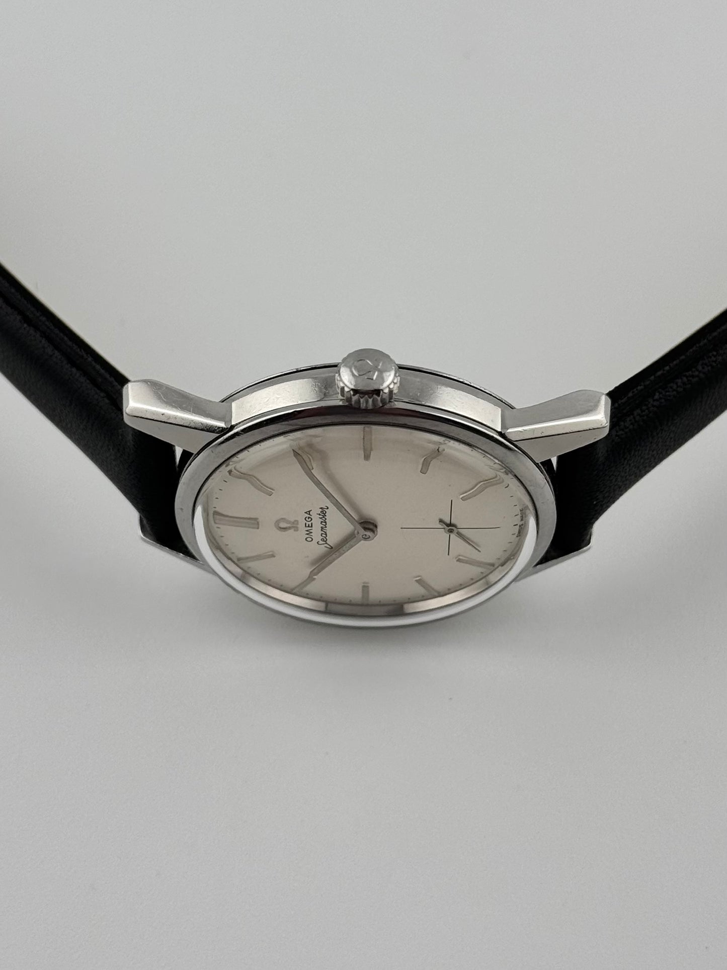 Omega Seamaster Manual Wind Sub Seconds - 14389-4 - Rare Jumbo Size