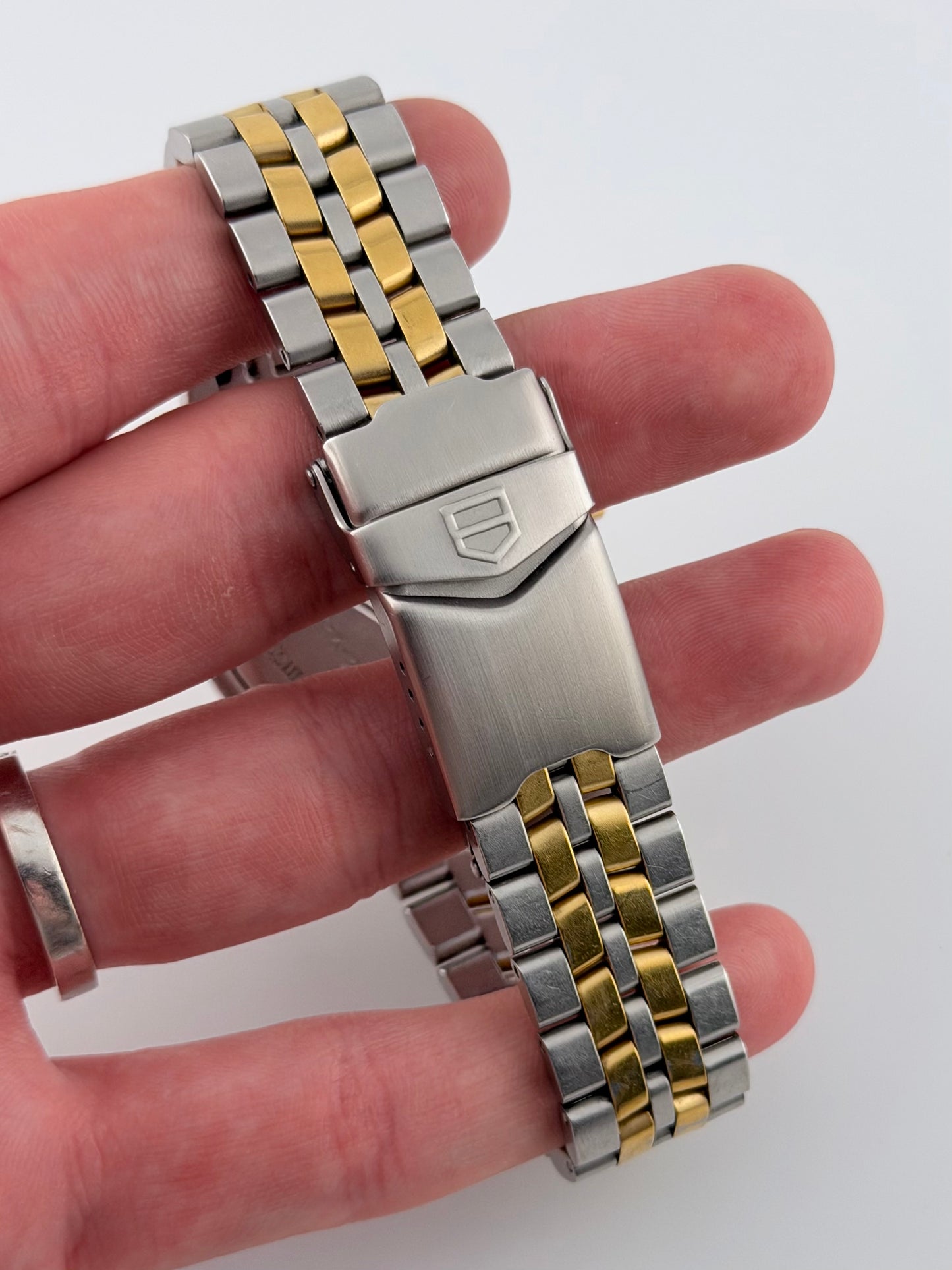 Tag Heuer Professional 200m Quartz Date - WD1221-K-2