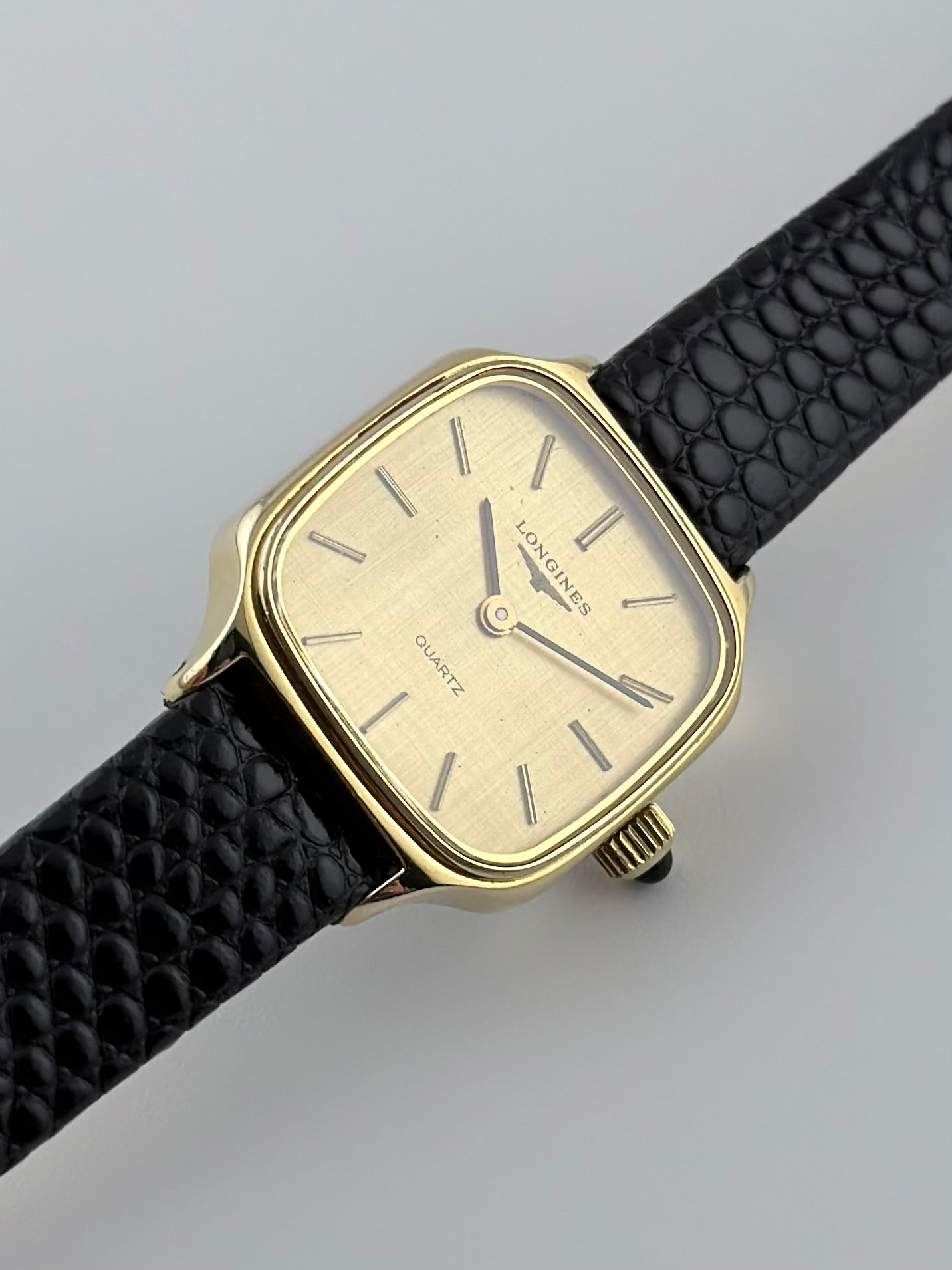 Longines Quartz 717.4353 - Ladies - Linen Dial