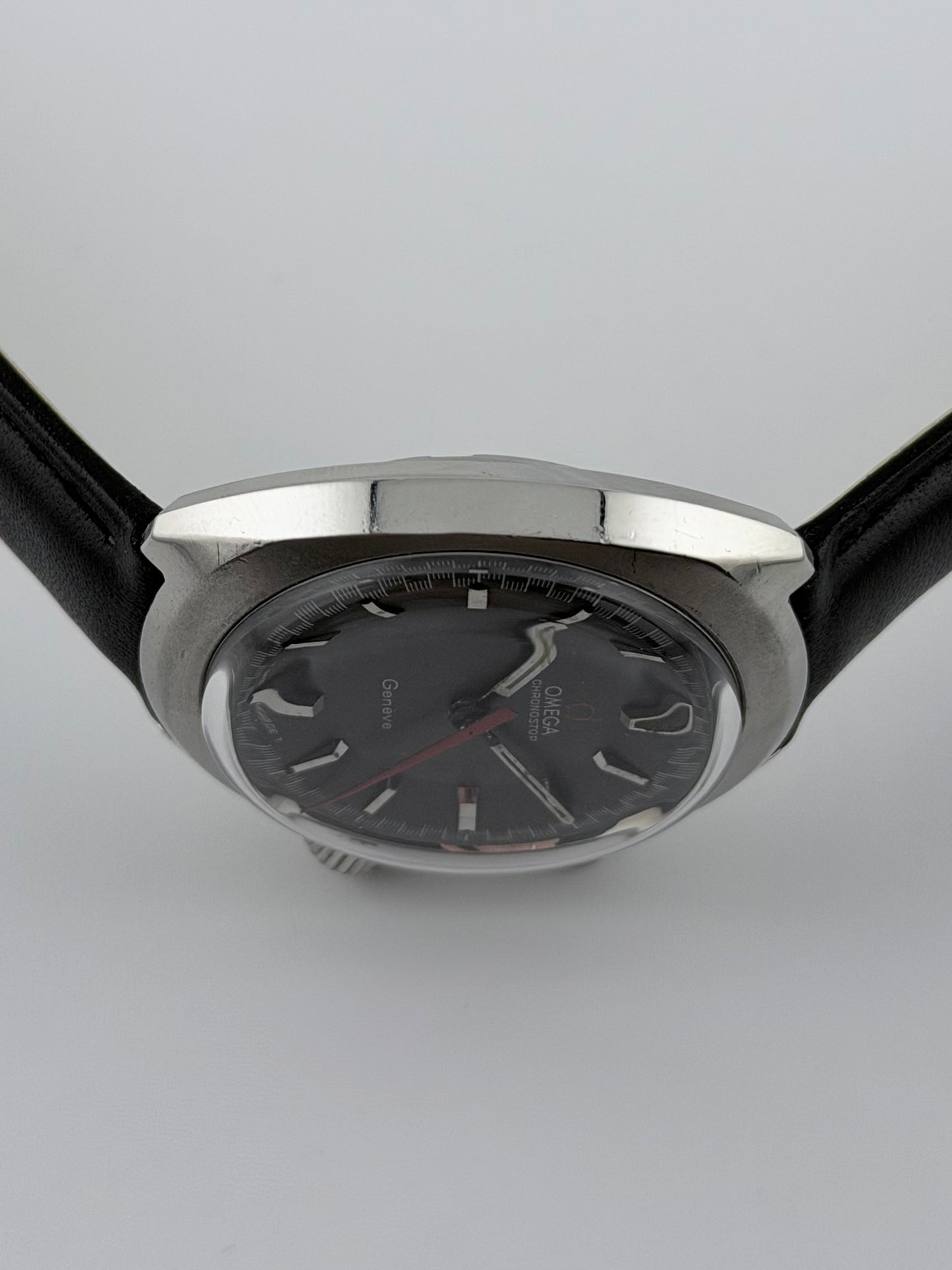 Omega Geneve Chronostop Manual Wind 145.009