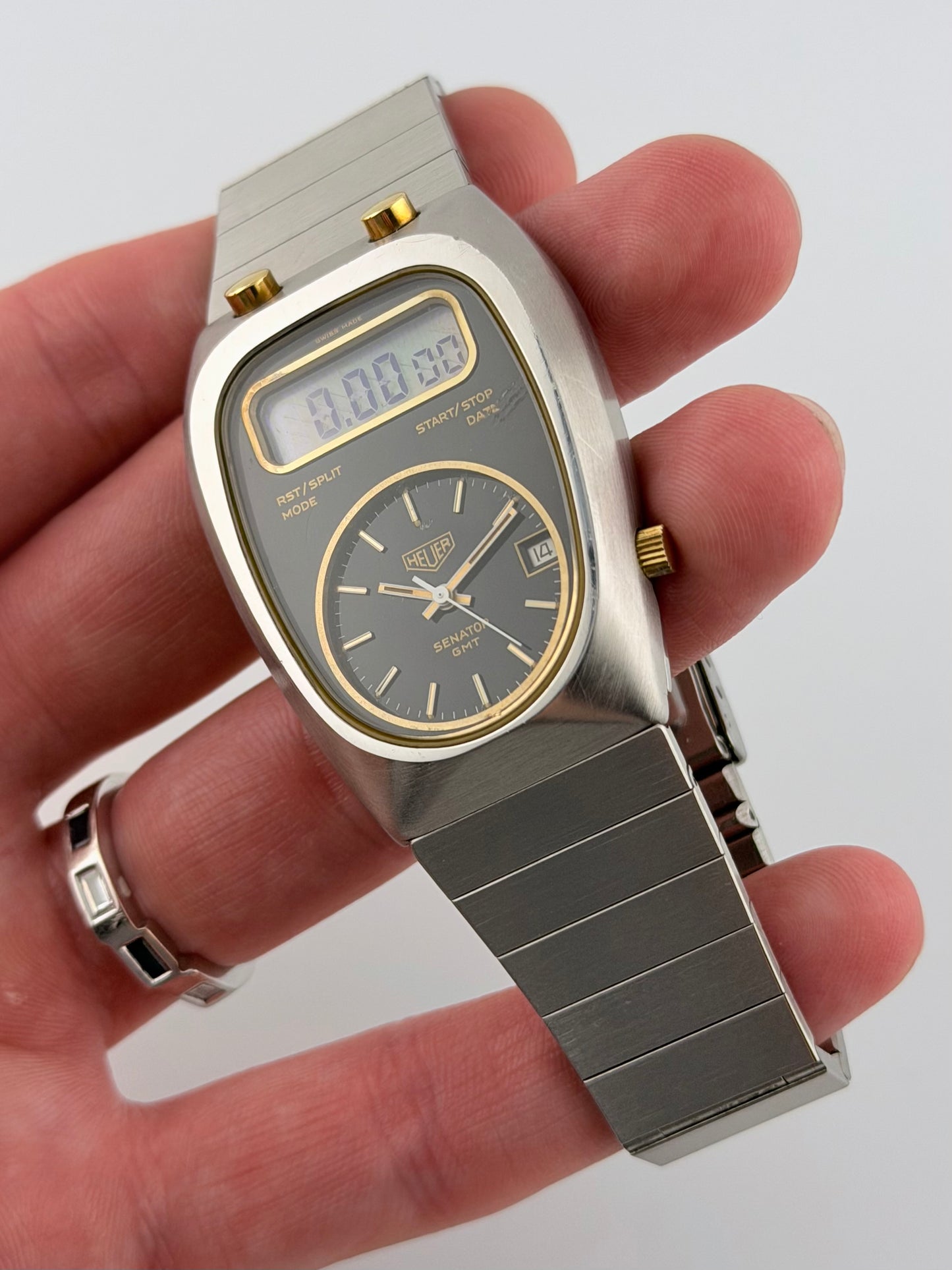 Heuer Senator GMT Quartz Date - 107.403