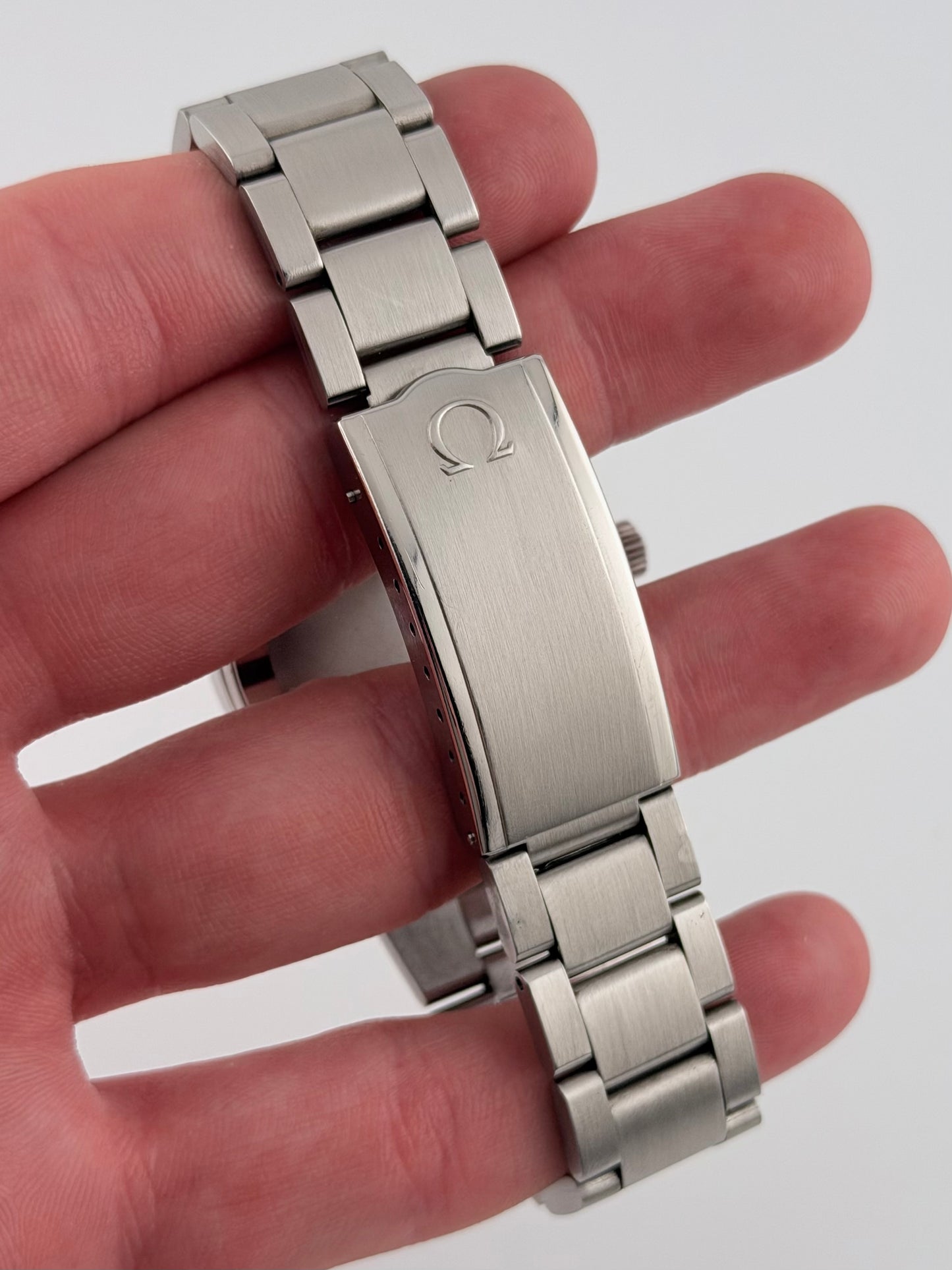 Omega Geneve Automatic Day-Date 166.0125 - Rare Grey Dial