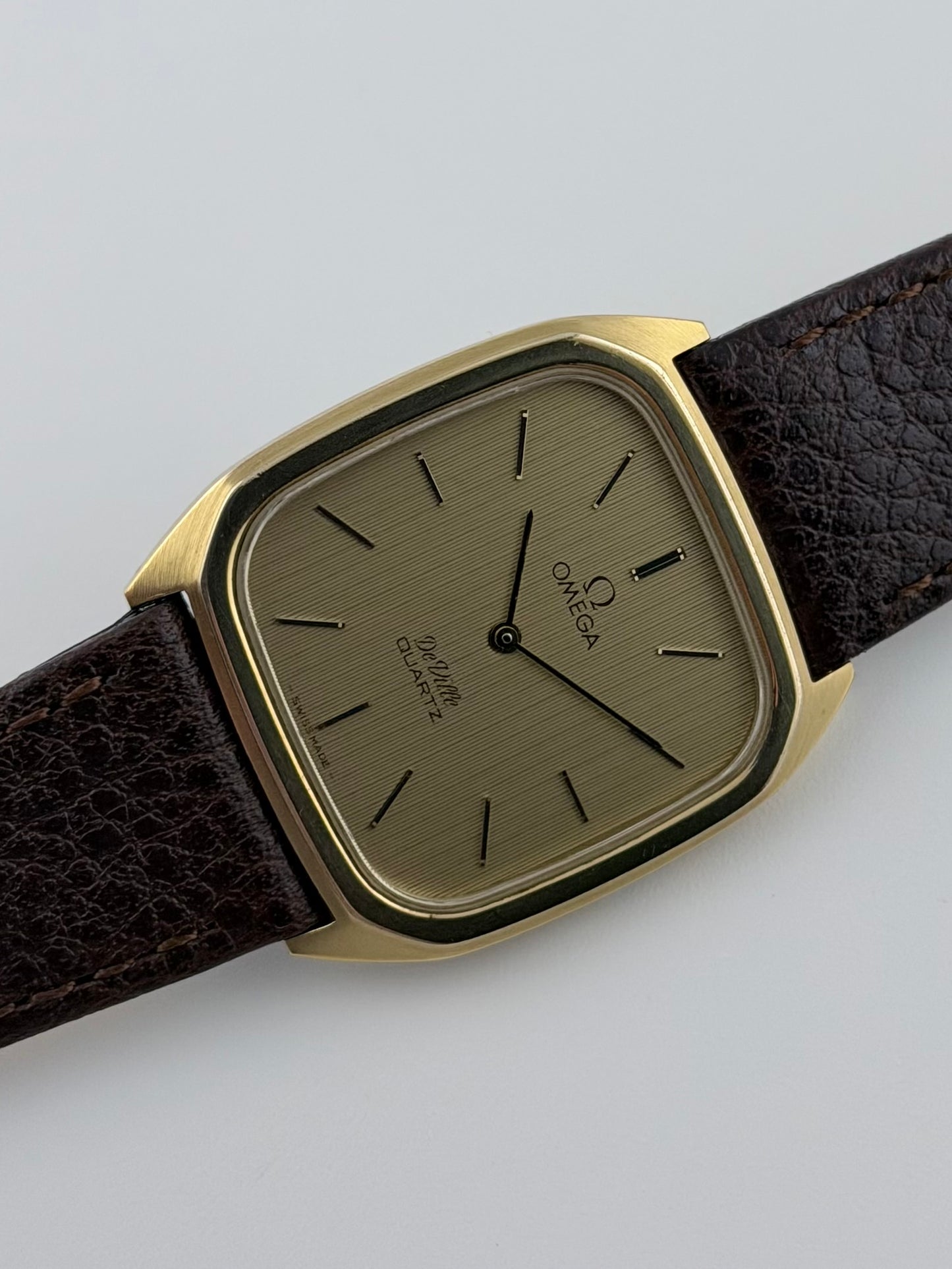 Omega De Ville Quartz Tank - 191.0121 - Stripe Linen Dial