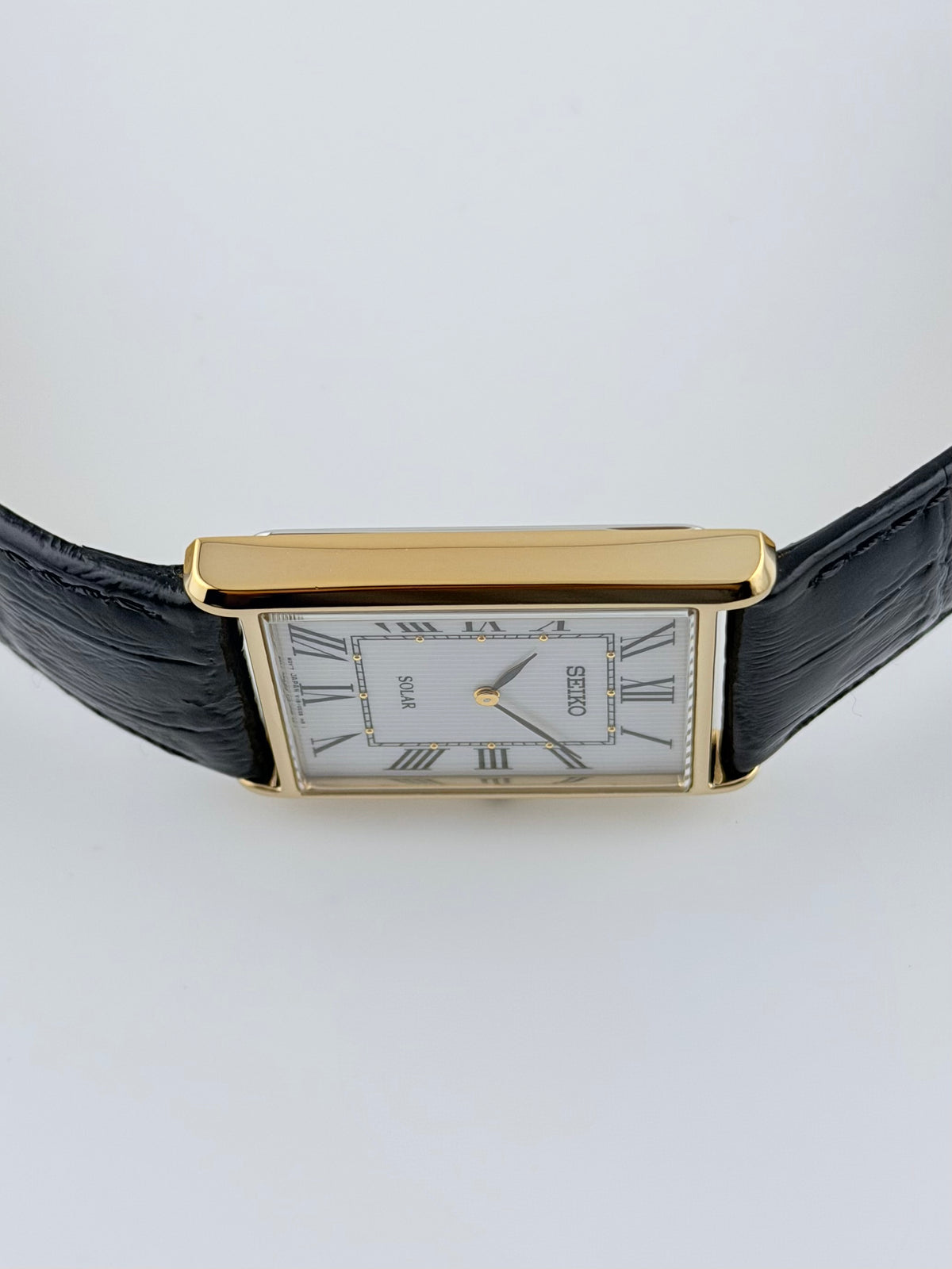 Seiko Tank Quartz Solar Near Mint! V115-0BC0 - Original Strap and Buckle