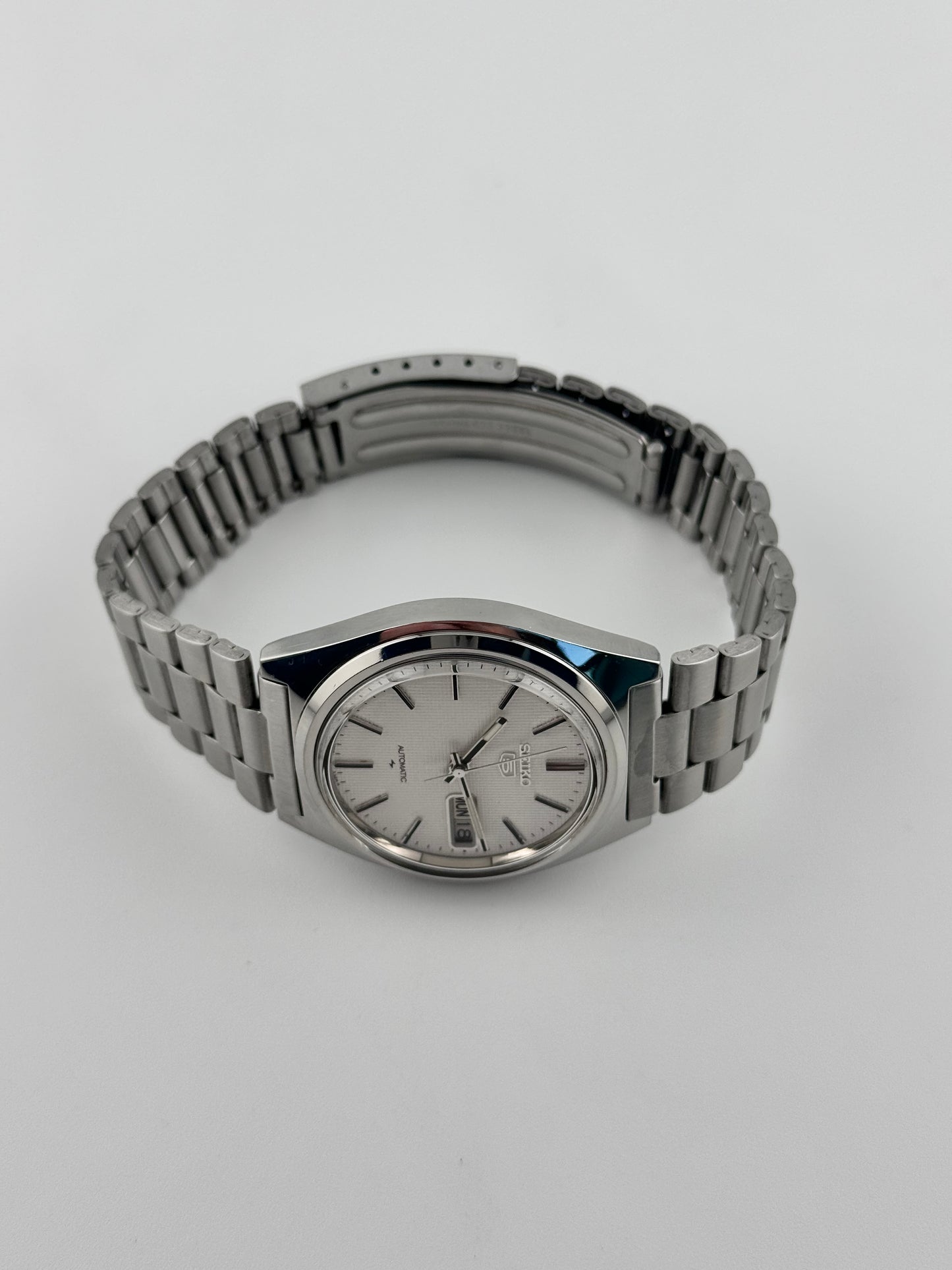 Seiko 5 Automatic 7009-8750