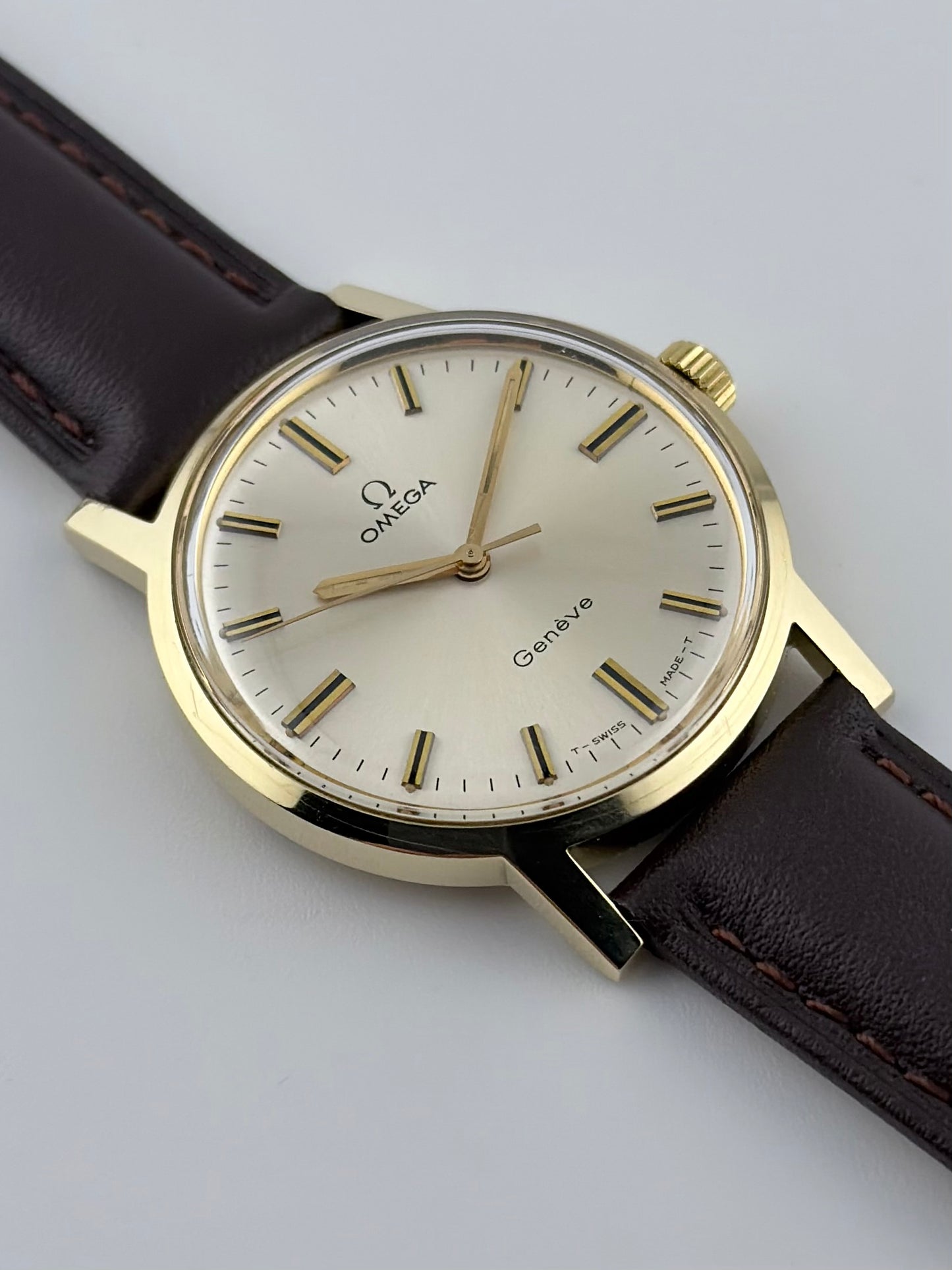 Omega Geneve Manual 135.070 - 18ct Solid Gold